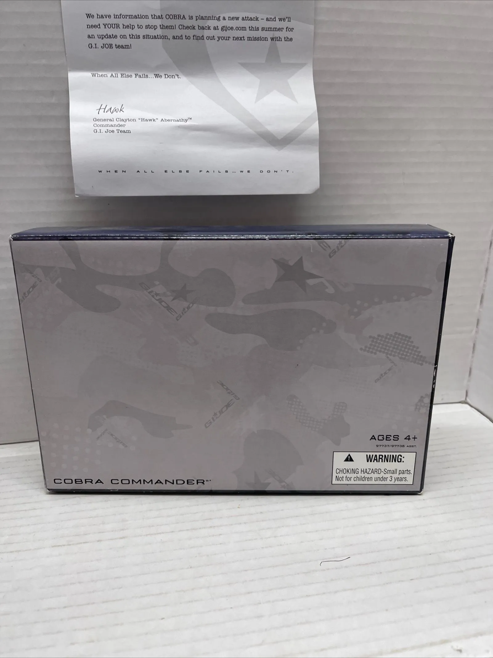 Listing Image Blurred Background