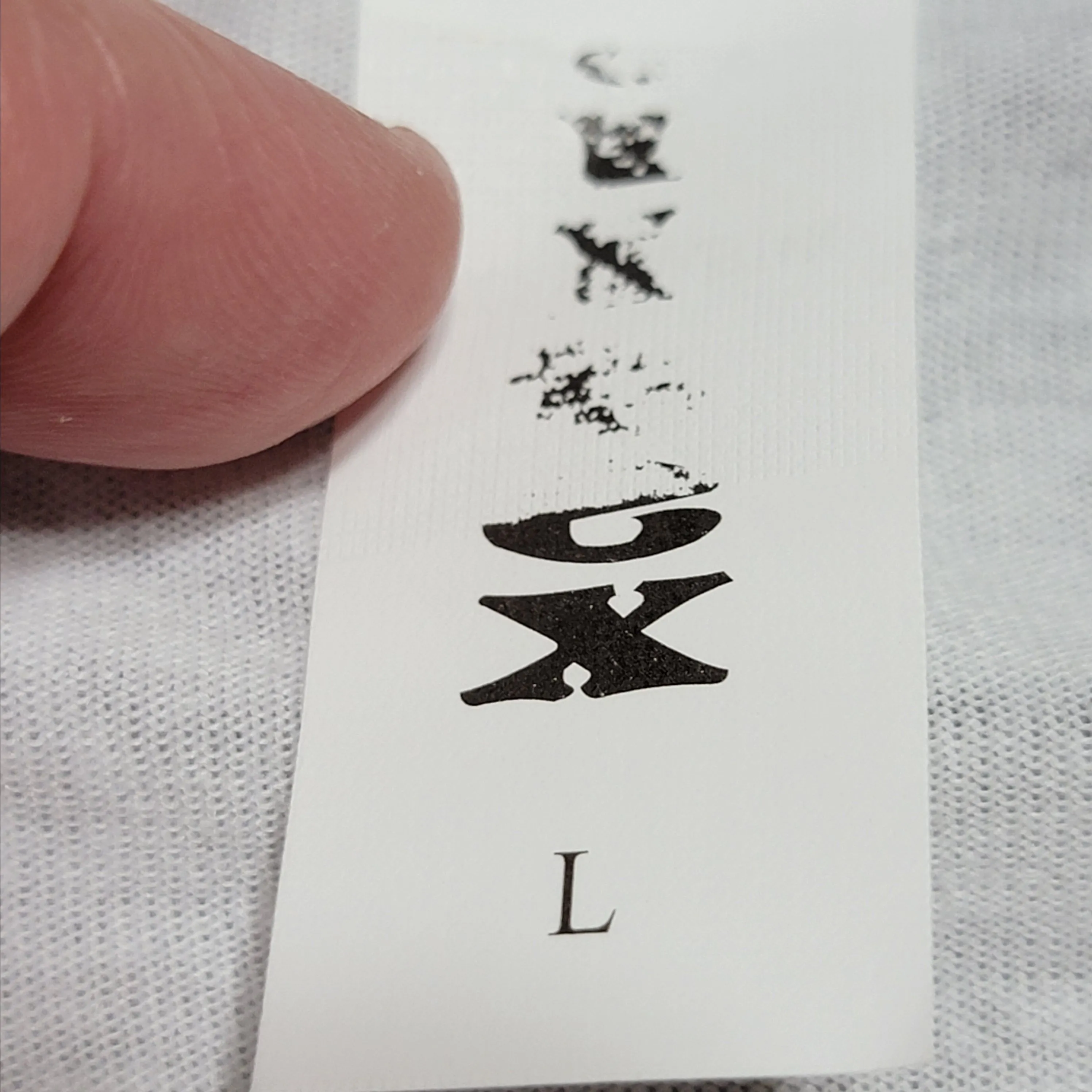 Listing Image Blurred Background