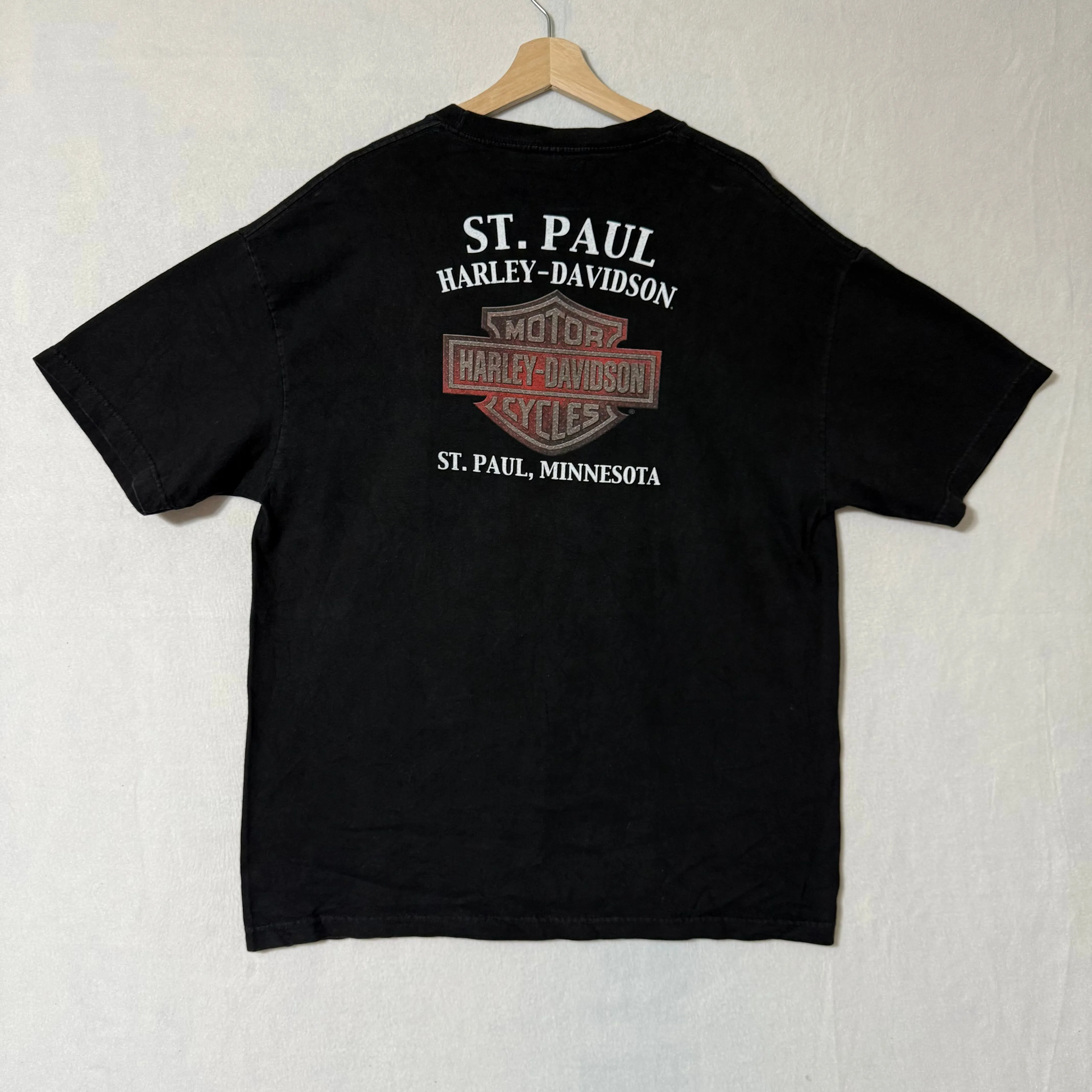 Listing Image Blurred Background