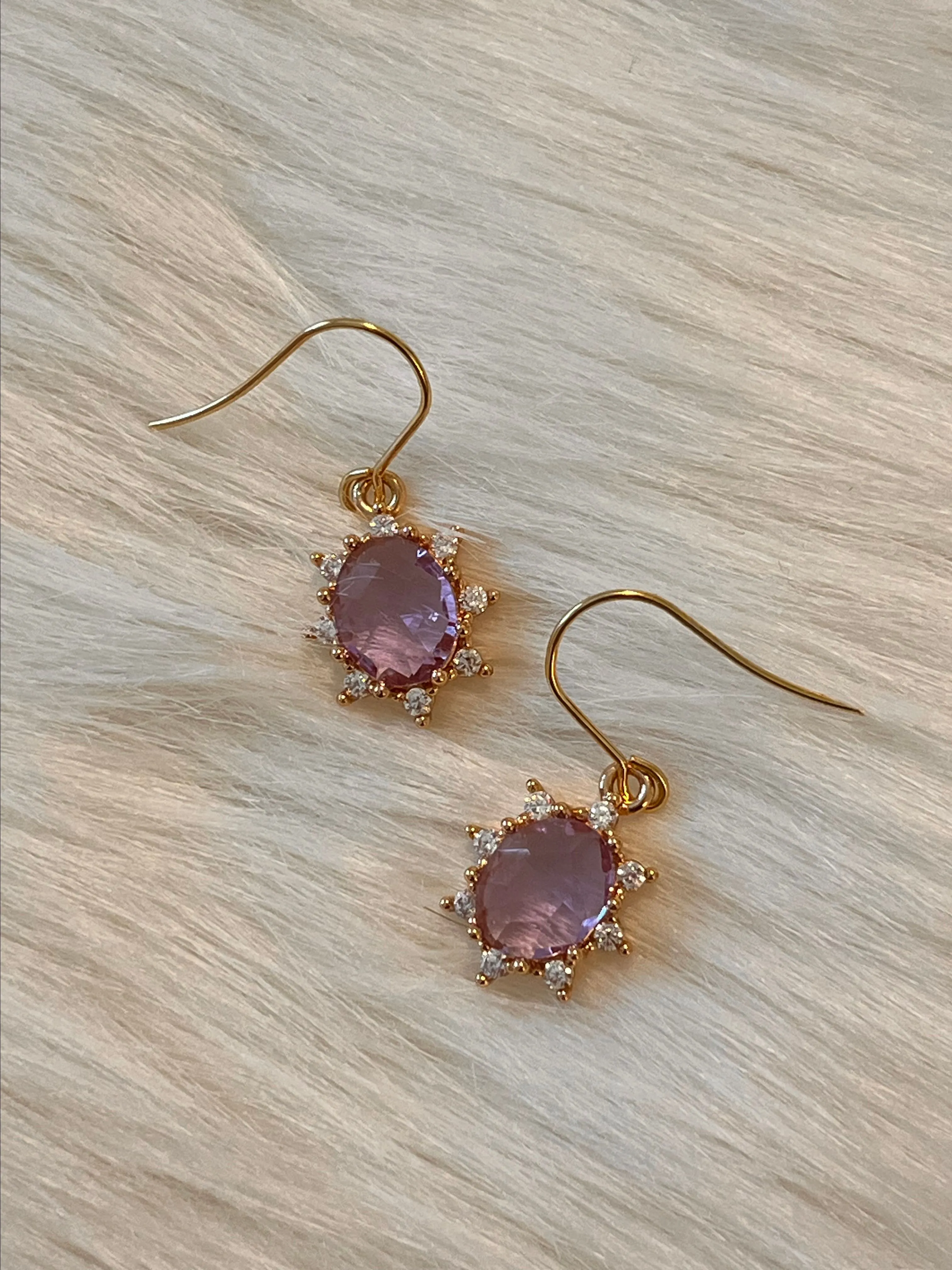 Product image for Purple vintage crystal earrings 