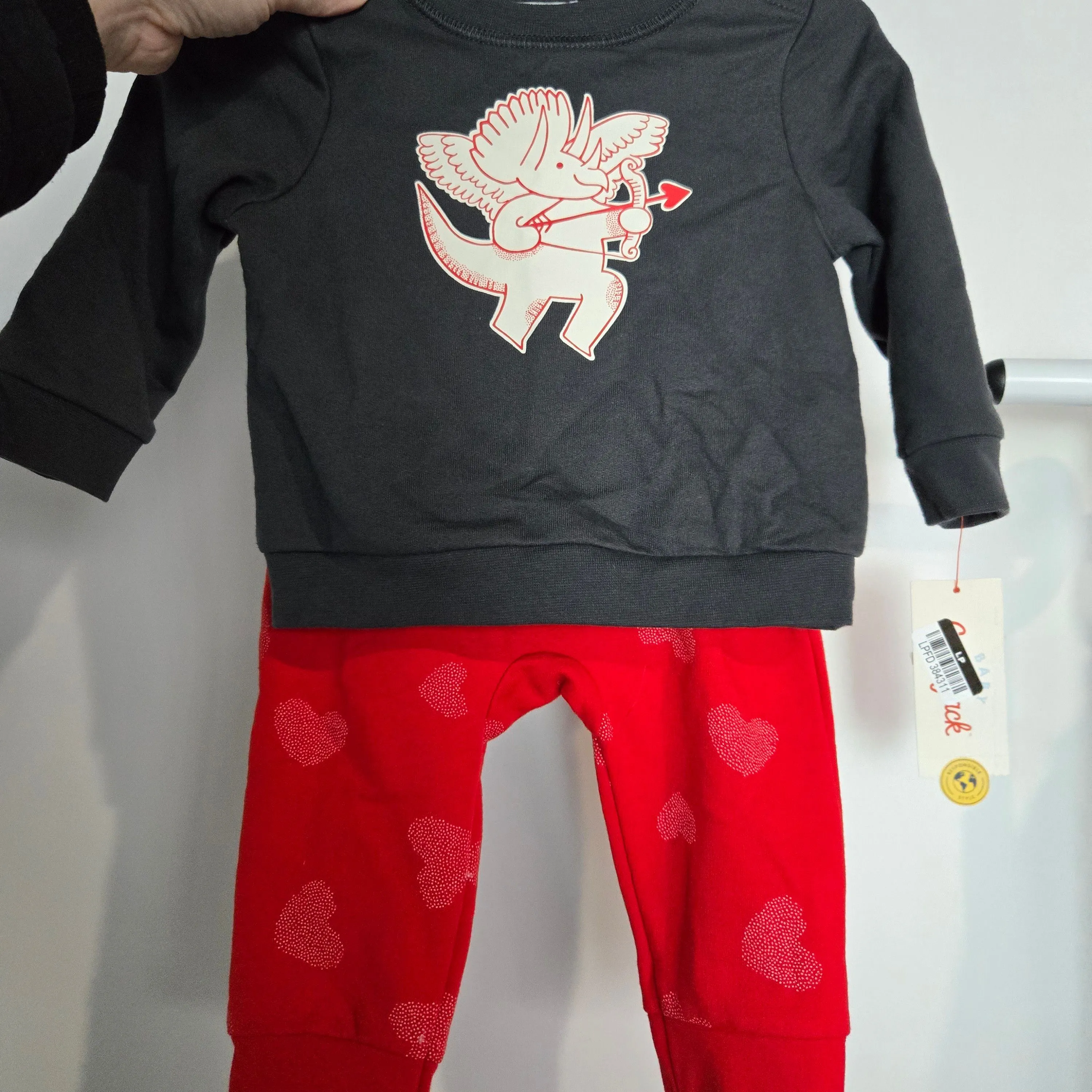Product image for cat & jack 2 pc Valentines outfit NWT
