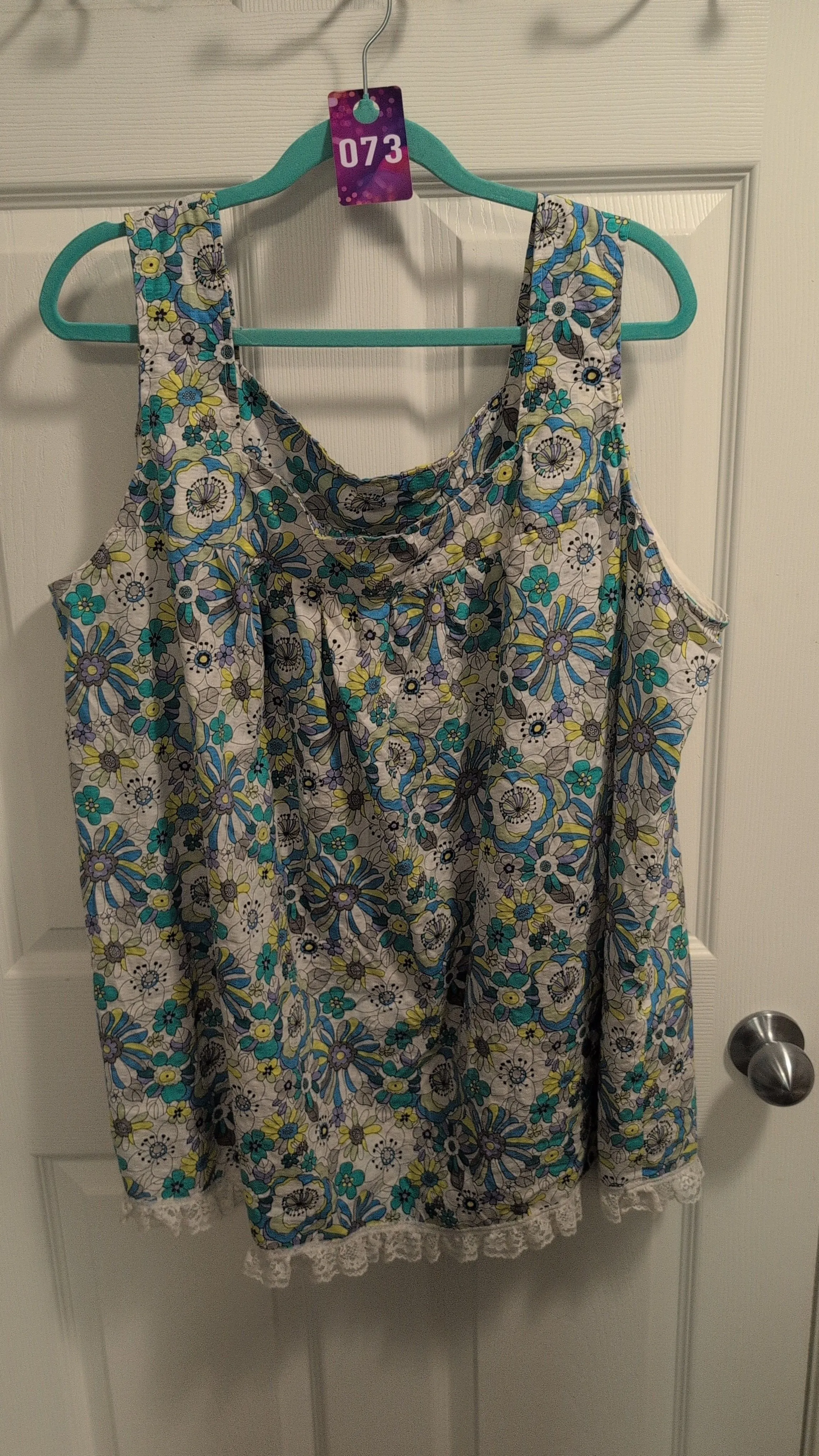 Product image for z073 handmade floral tank with lace trim (no tags) see measurements
