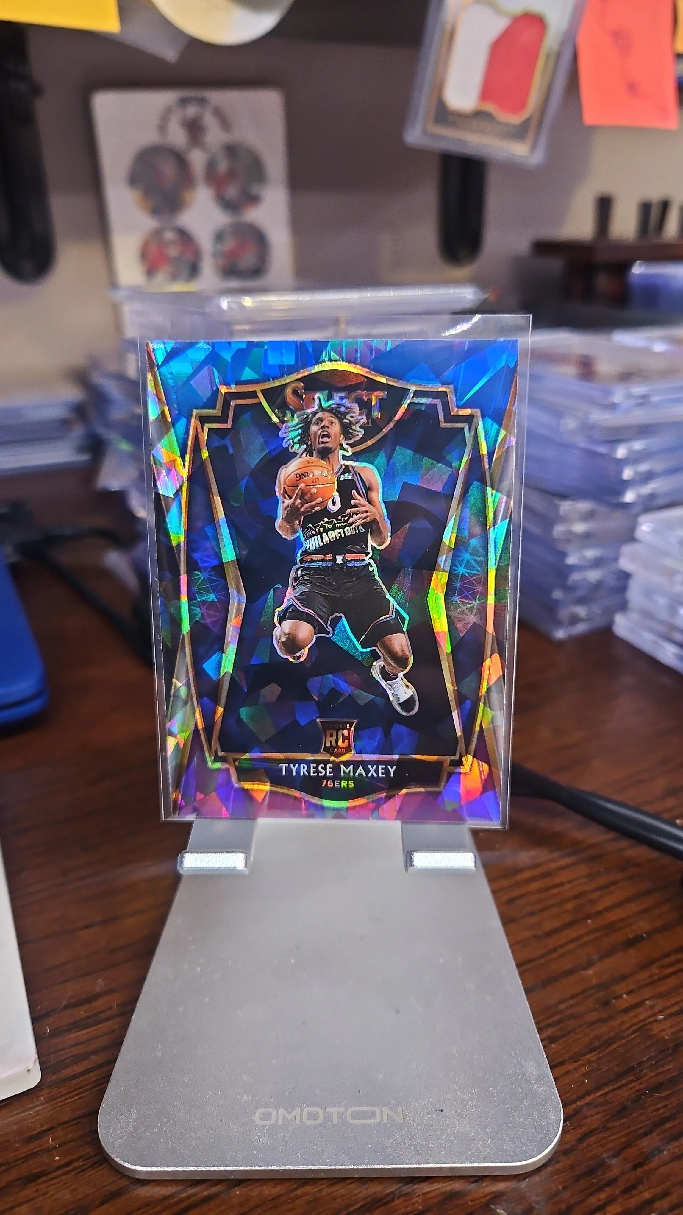 Product image for Tyrese Maxey Rookie...2020-21 Select Blue Purple Cracked Ice....76ers