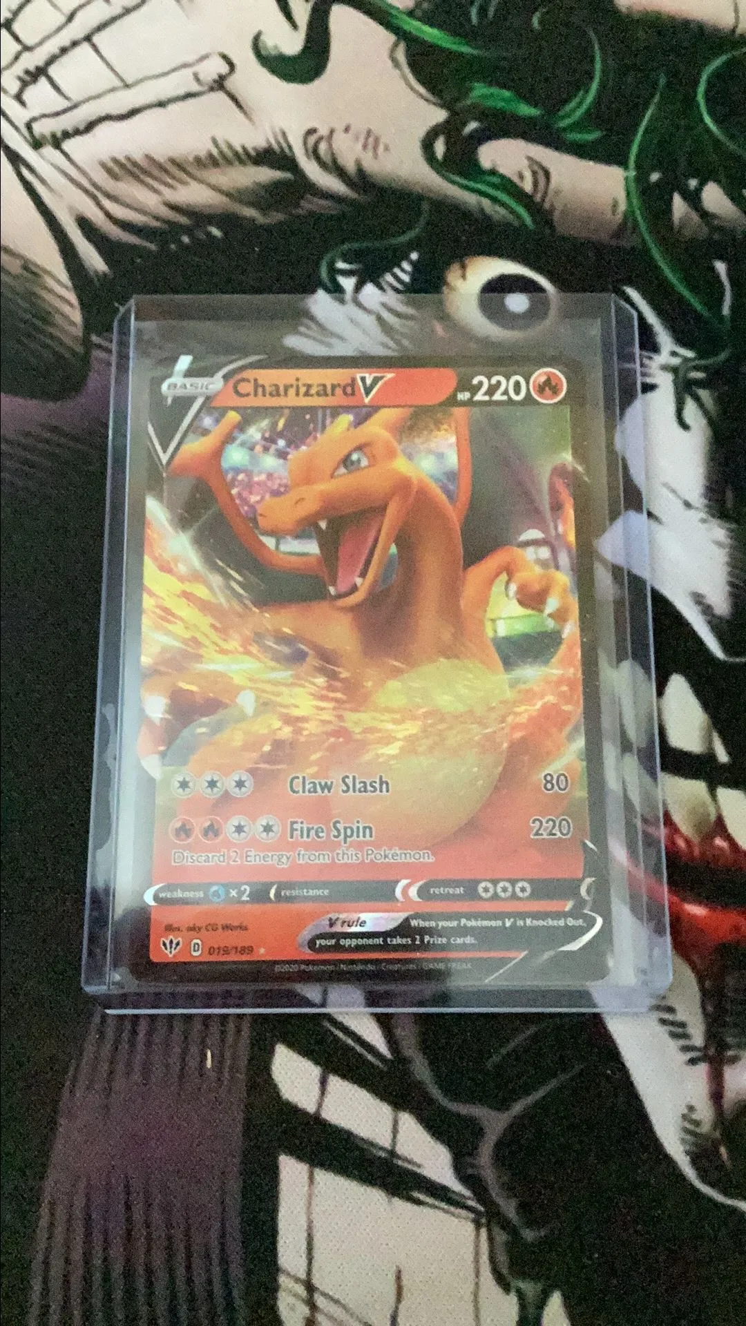 Product image for CharizardV