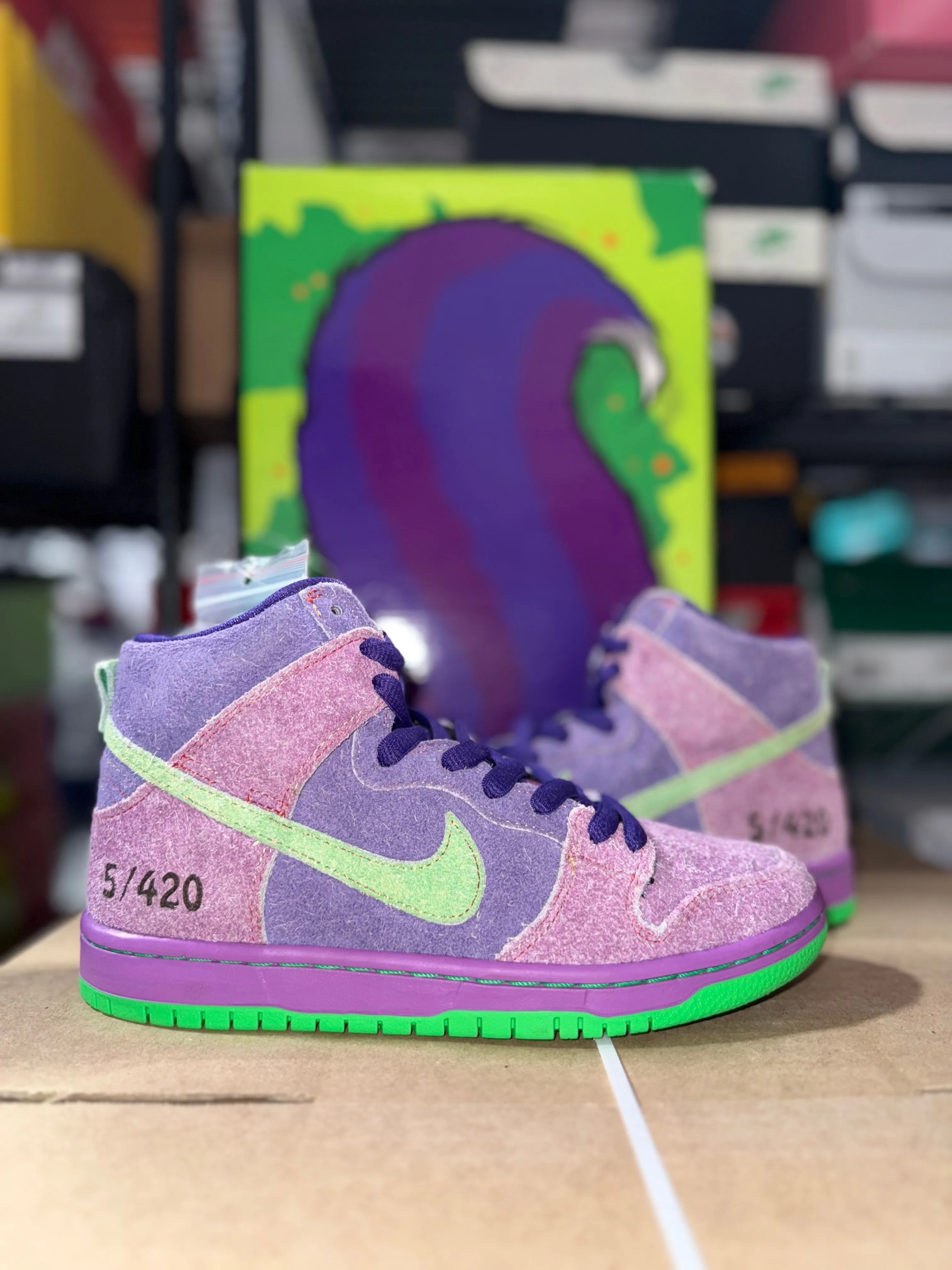 sb dunk high pro invert stockx