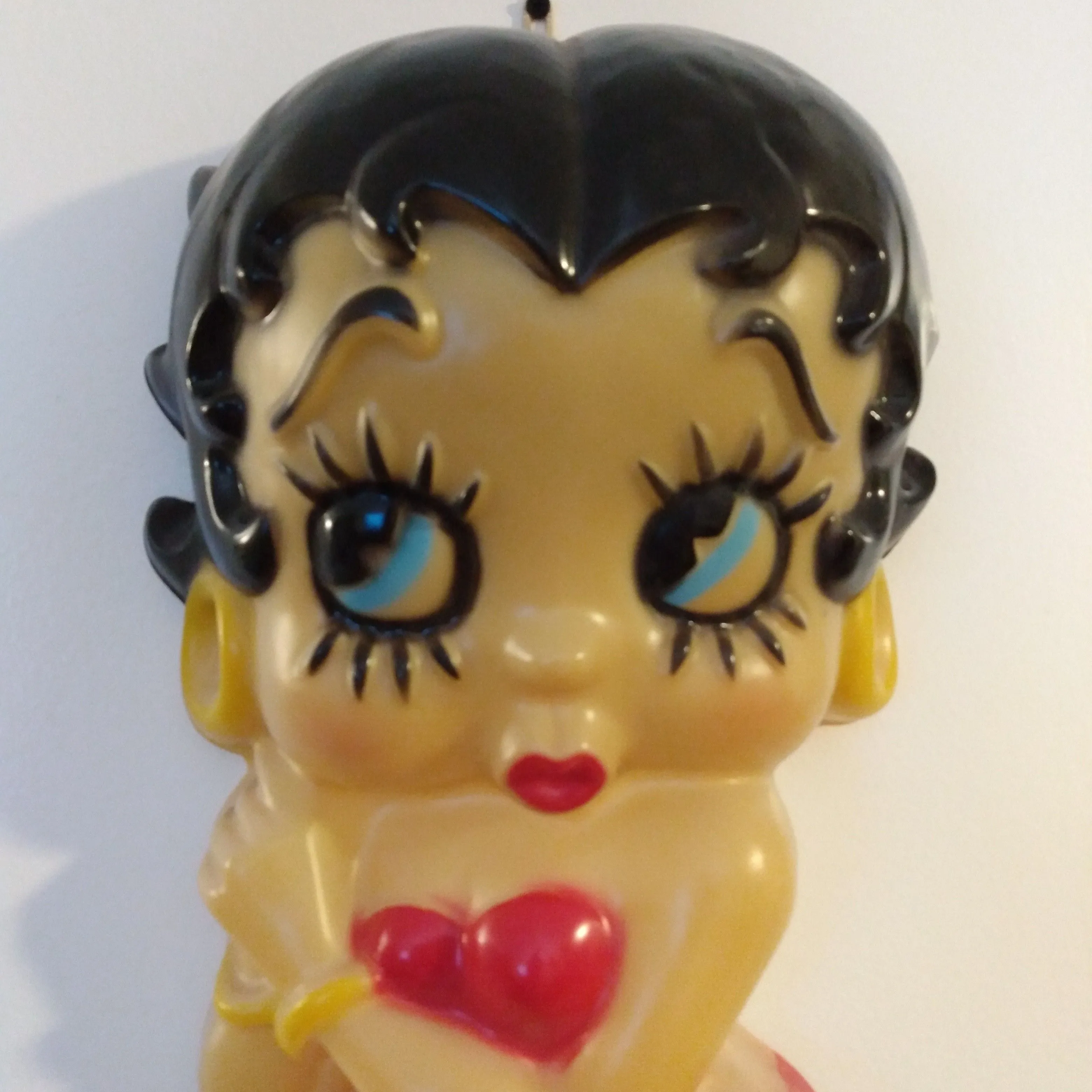 Product image for 1984 Vintage Betty Boop 3D Mold Wall Hanging