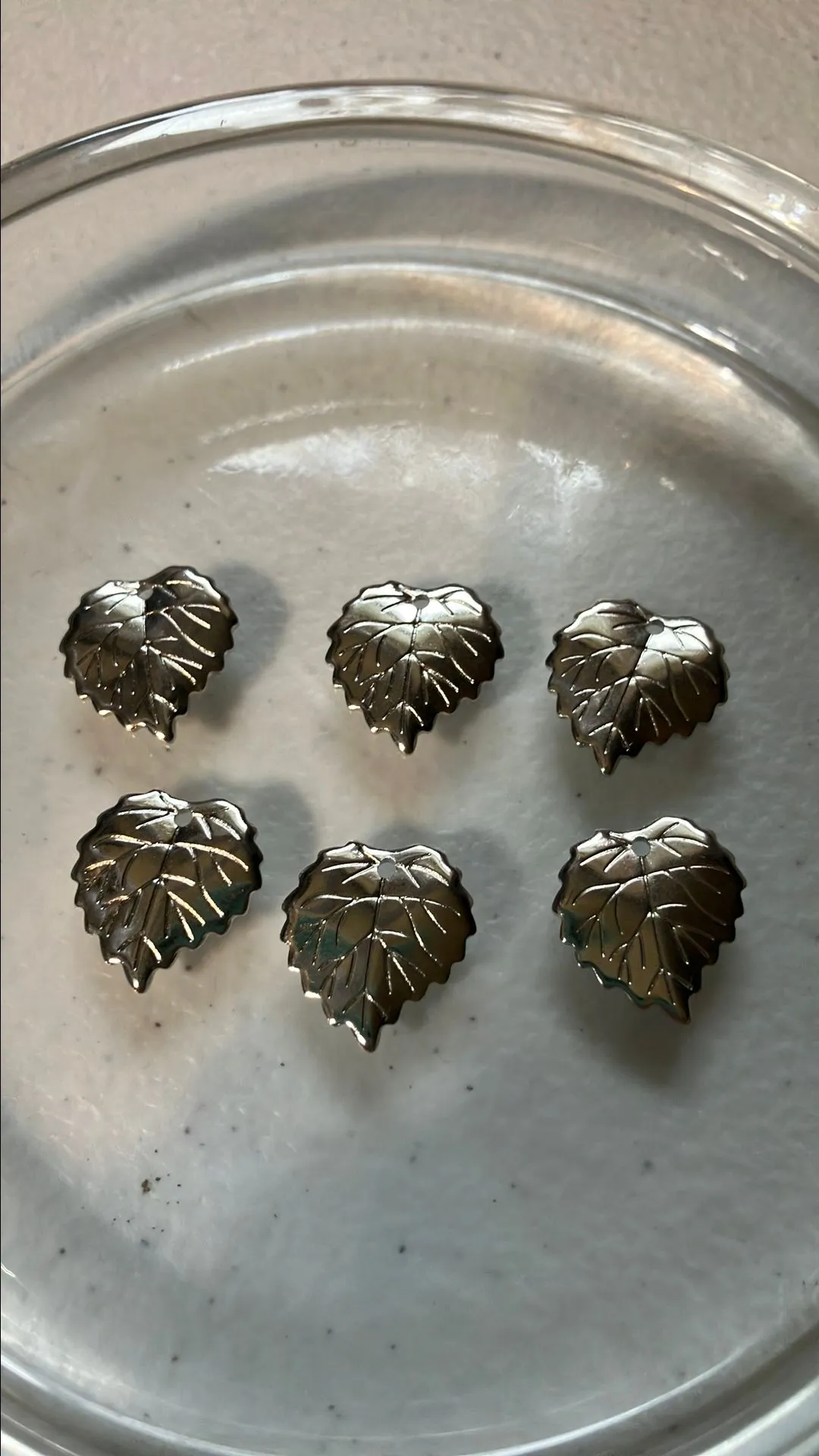 Product image for S17. Leaf charms