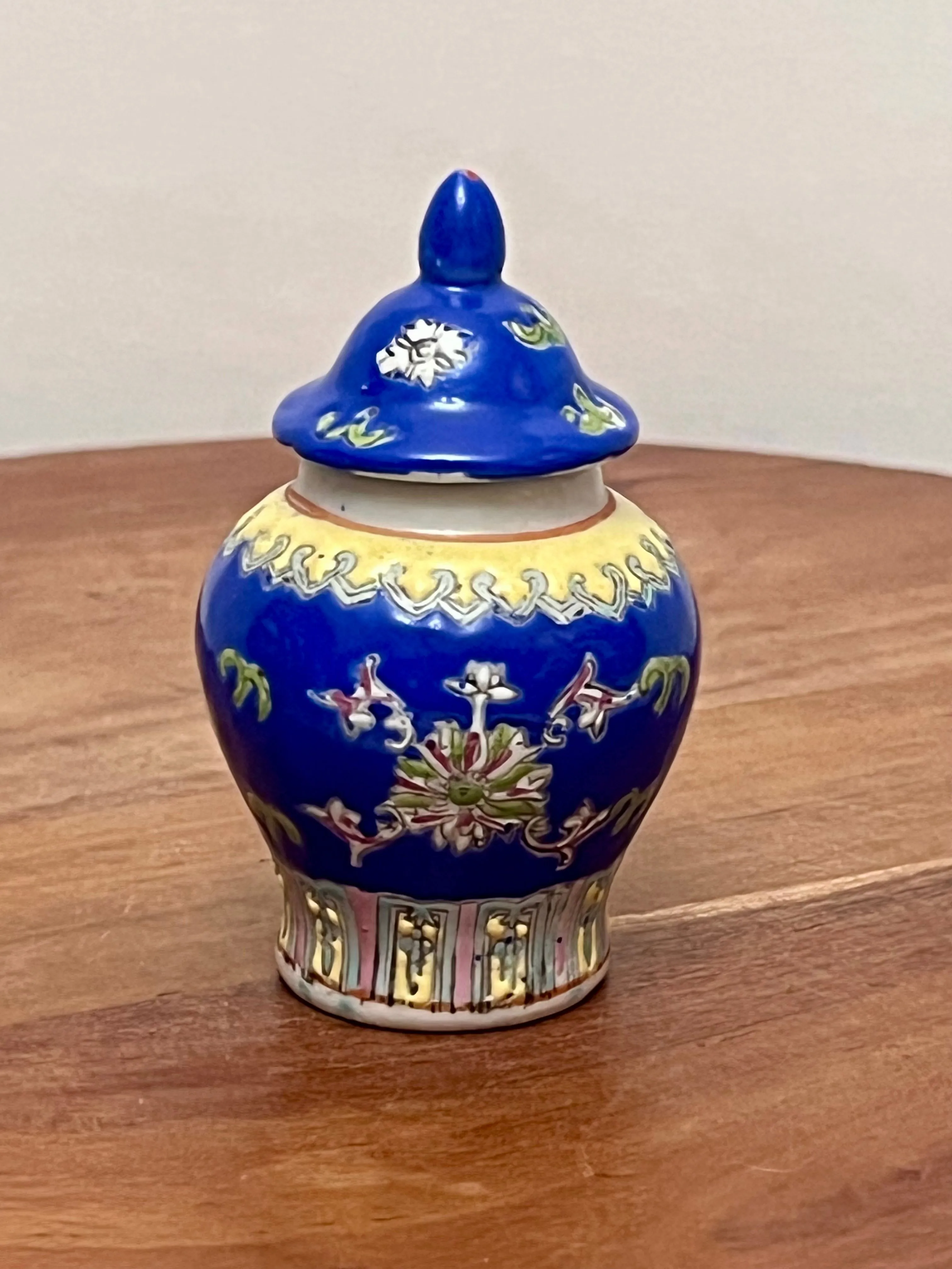 Product image for Asian Tiny Blue Ginger Jar - China