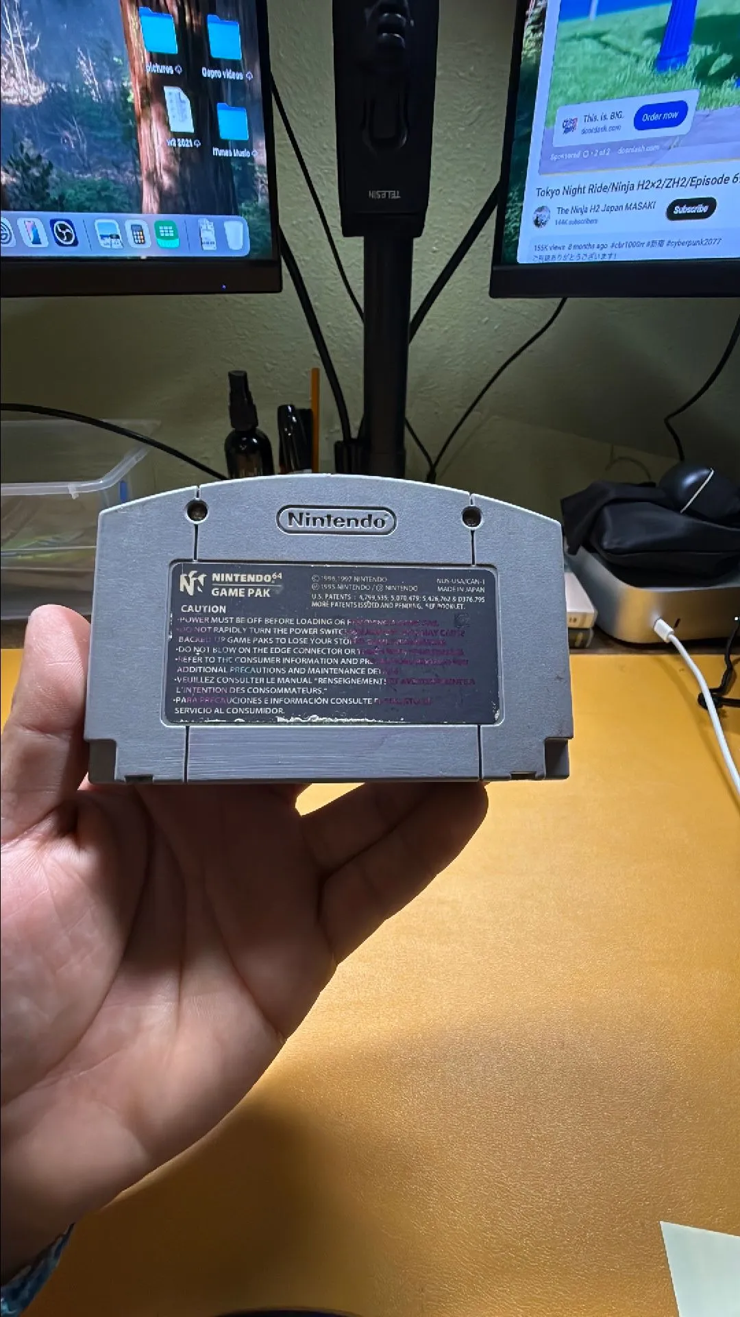 Listing Image Blurred Background