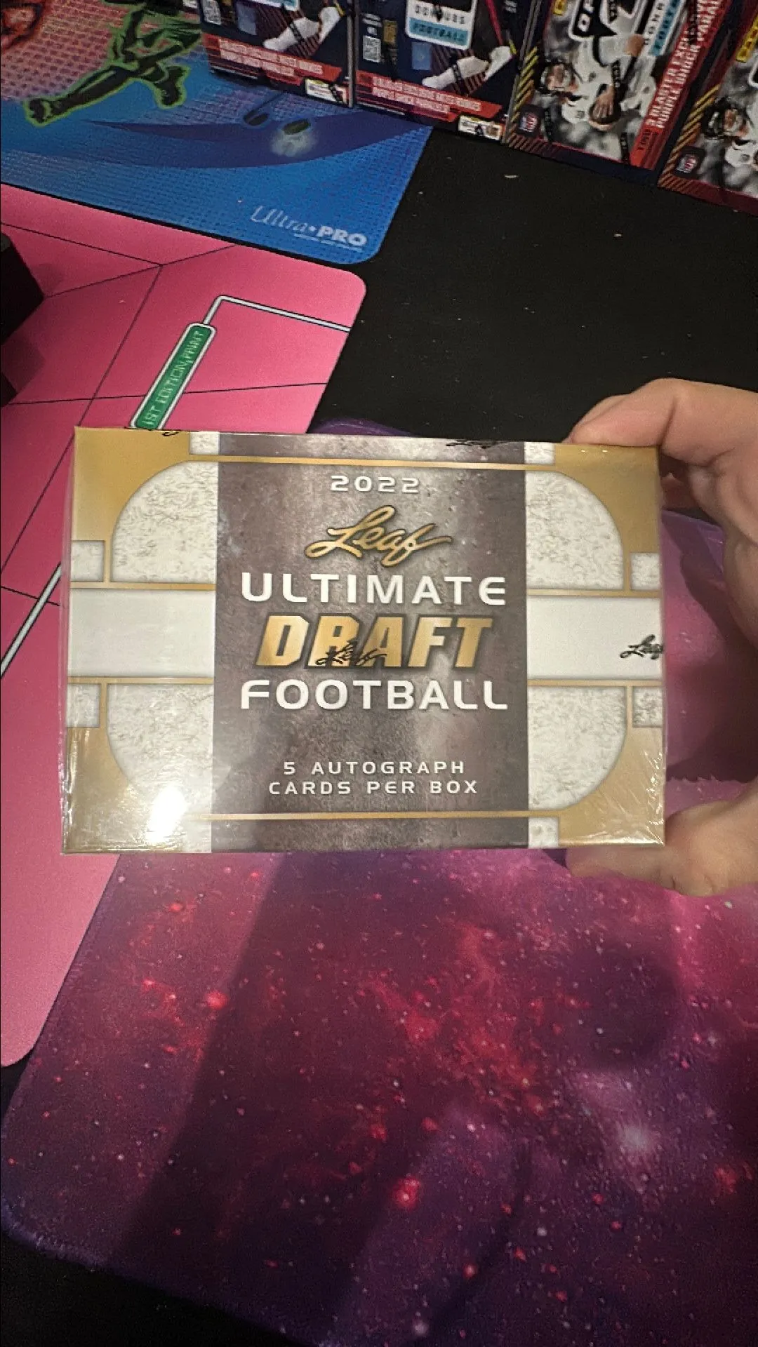 Product image for ( 1 ) 2022 Leaf Ultimate Draft Football Hobby Box 5 autographs per