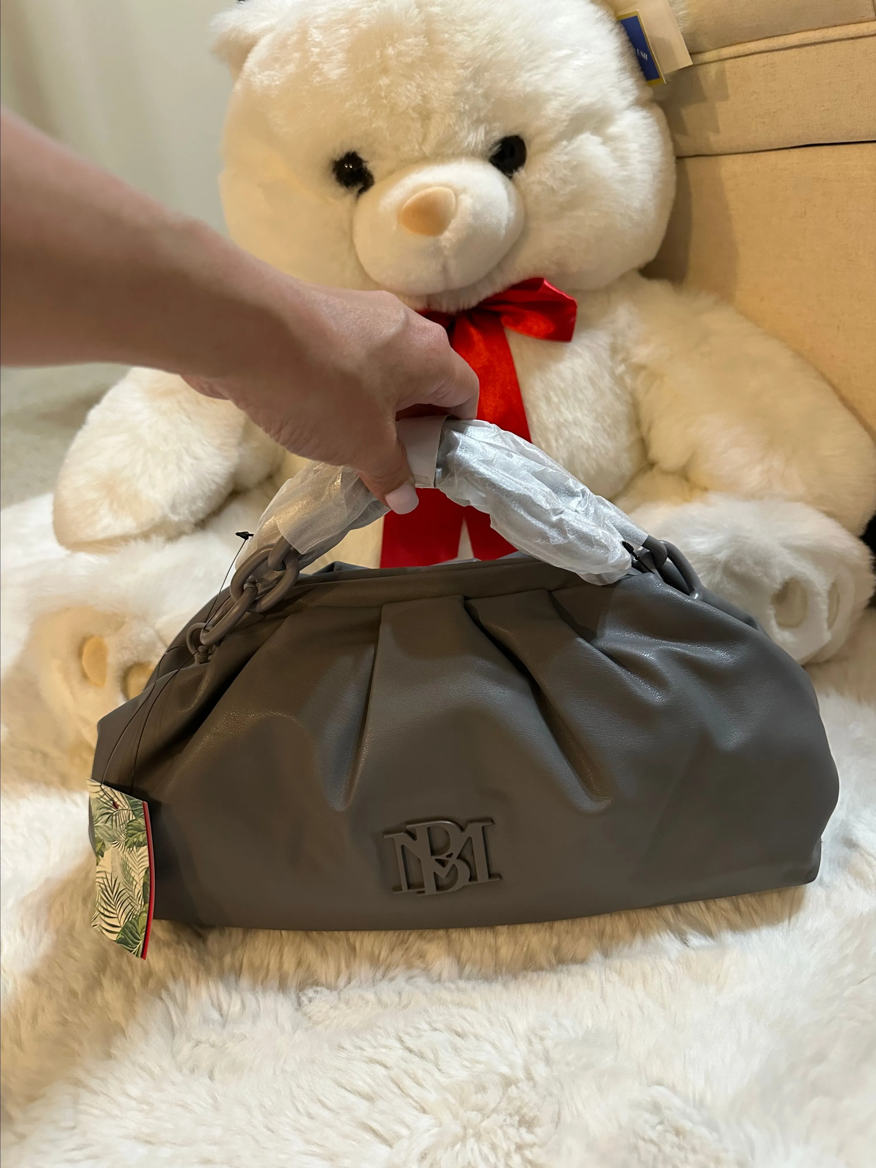 Product image for 315. NEW! Beautiful Badgley Mischka handbag with chain color gray