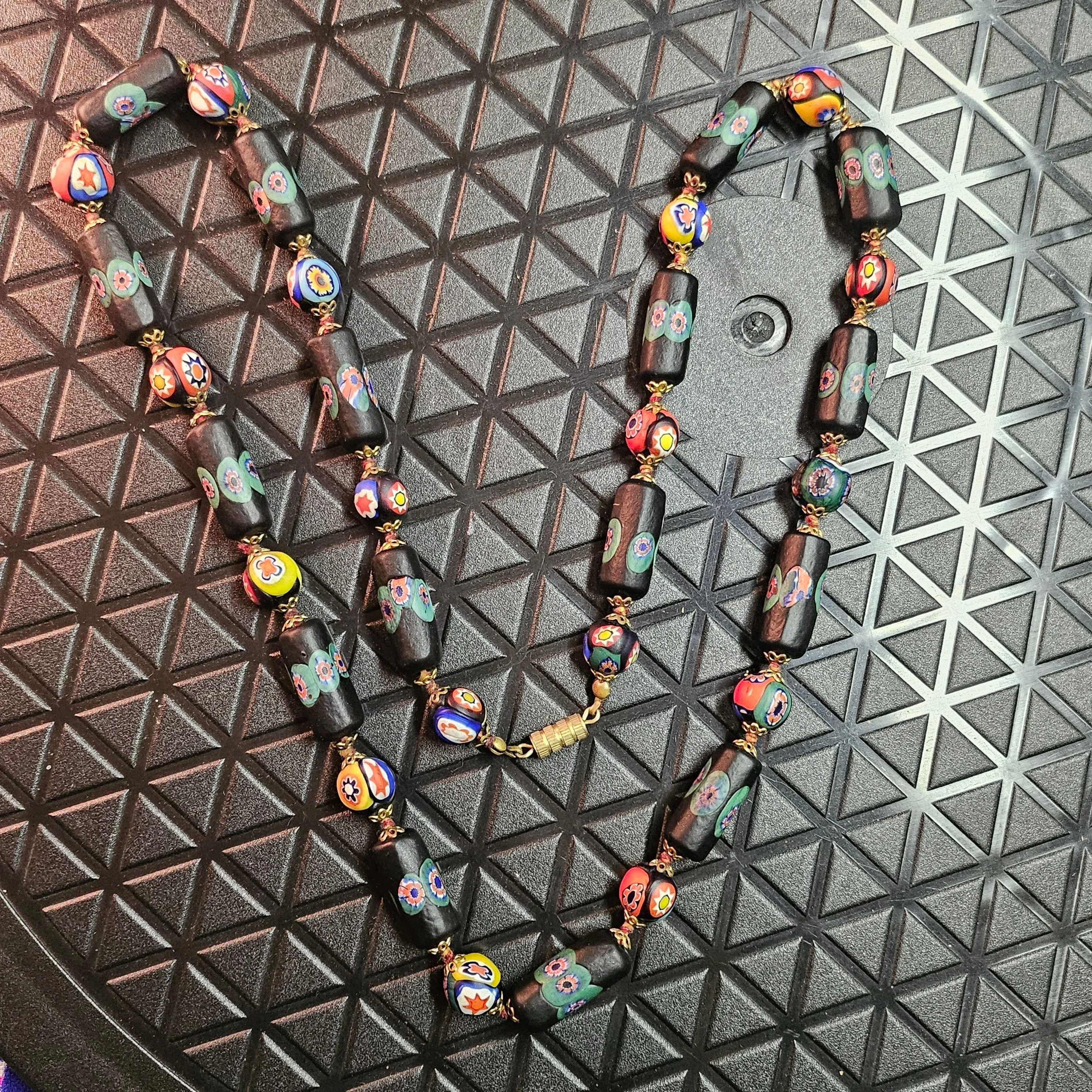 Product image for 30" Long Vintage Murano Satin Millefiori Murrine Cut Cane Large Small Beads Barrel Clasp *chip*