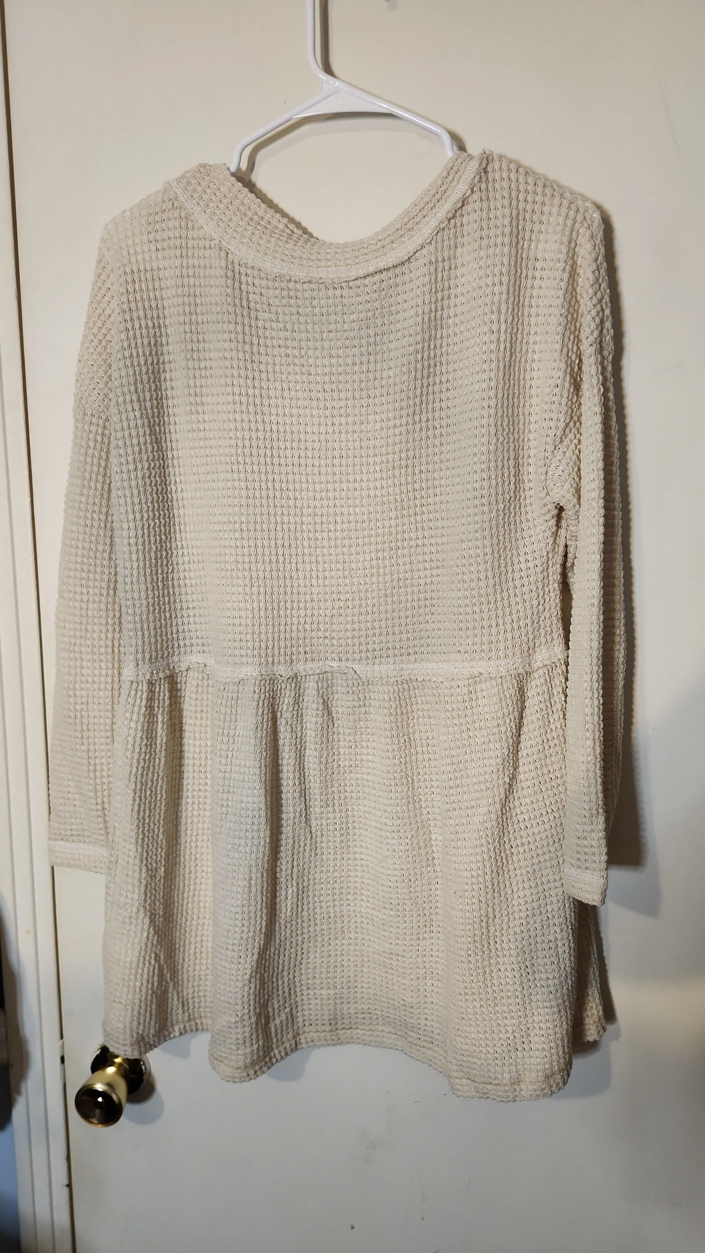 Listing Image Blurred Background