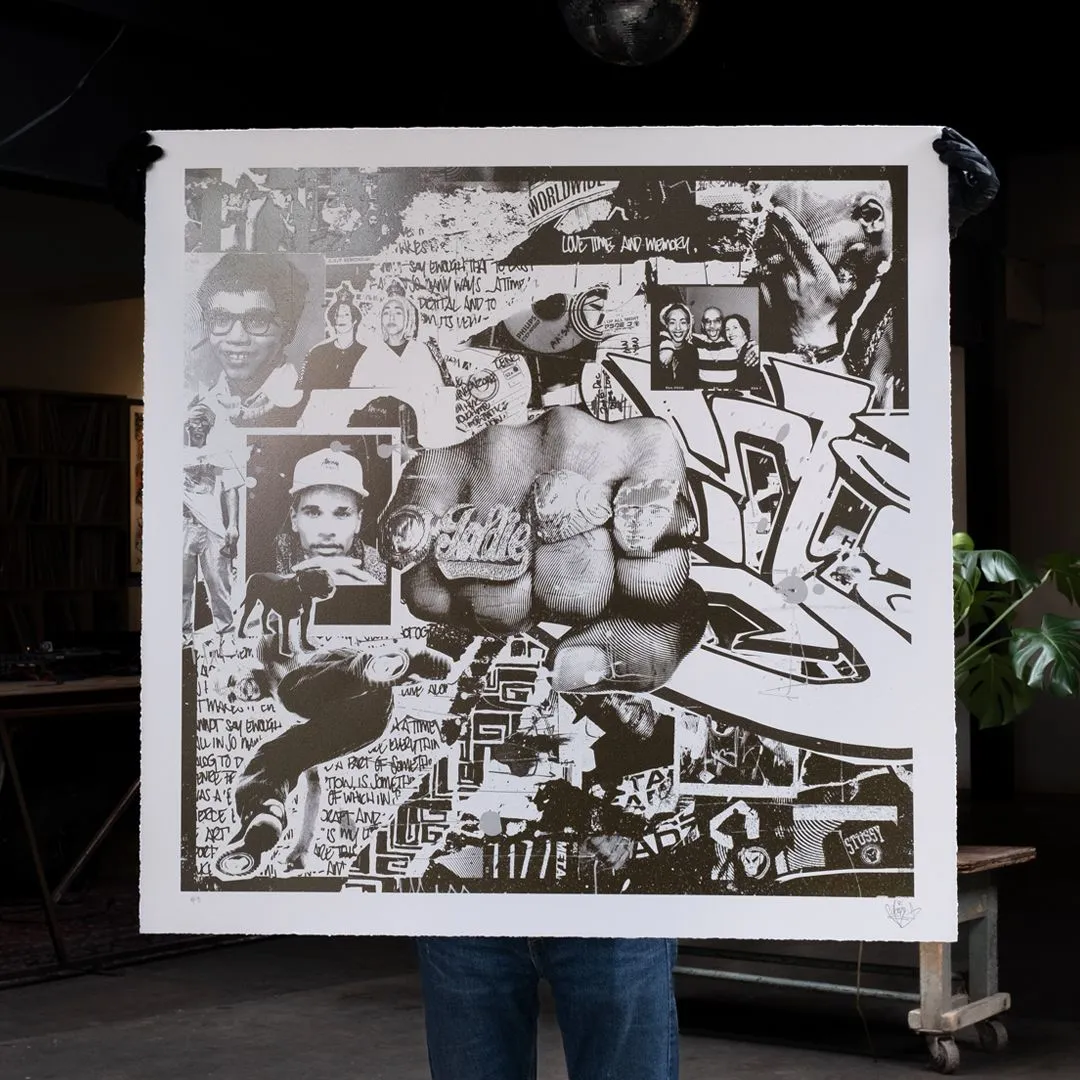 Product image for Goldie Large Print #I From Still Life Talking Spot Lite Exhibition