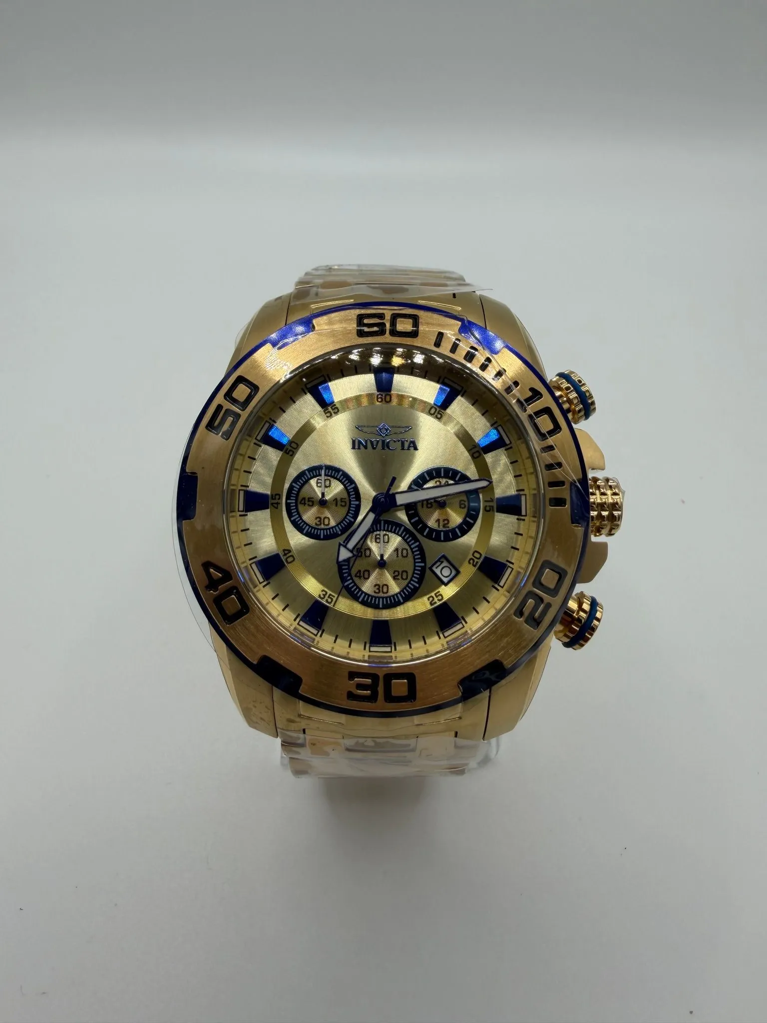 dbd92940-b54f-4091-bce2-eaaefdfda905
