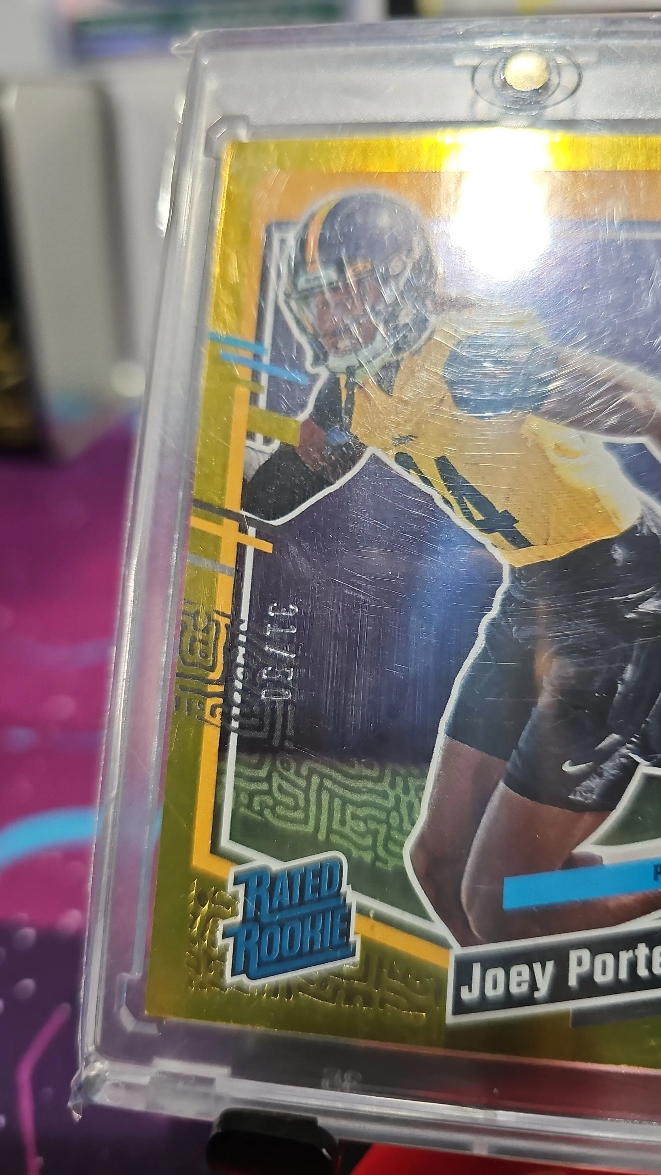 Listing Image Blurred Background