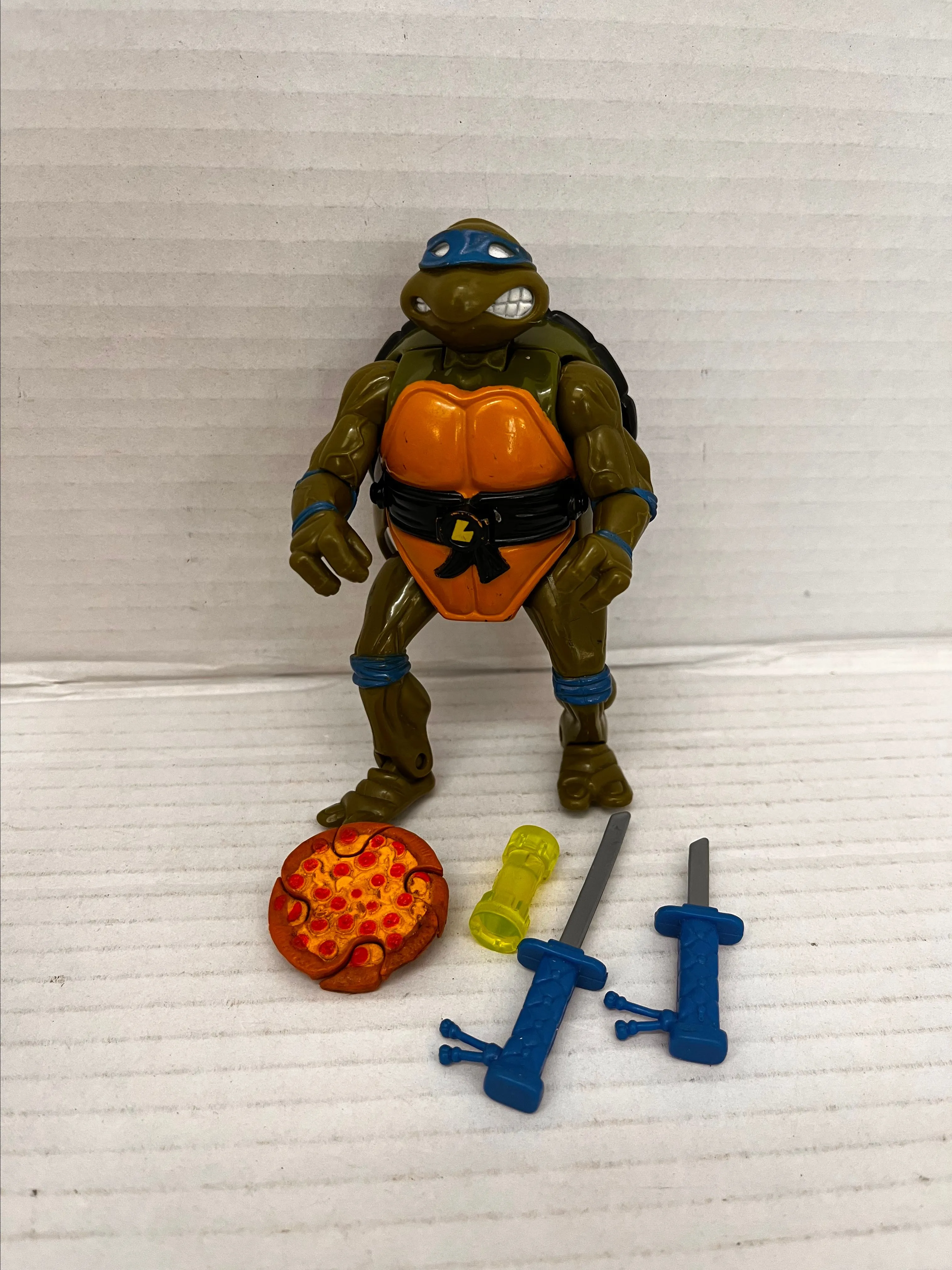 Product image for Vintage Teenage Mutant Ninja Turtles TMNT Mutations Mutatin Leo Figure #2