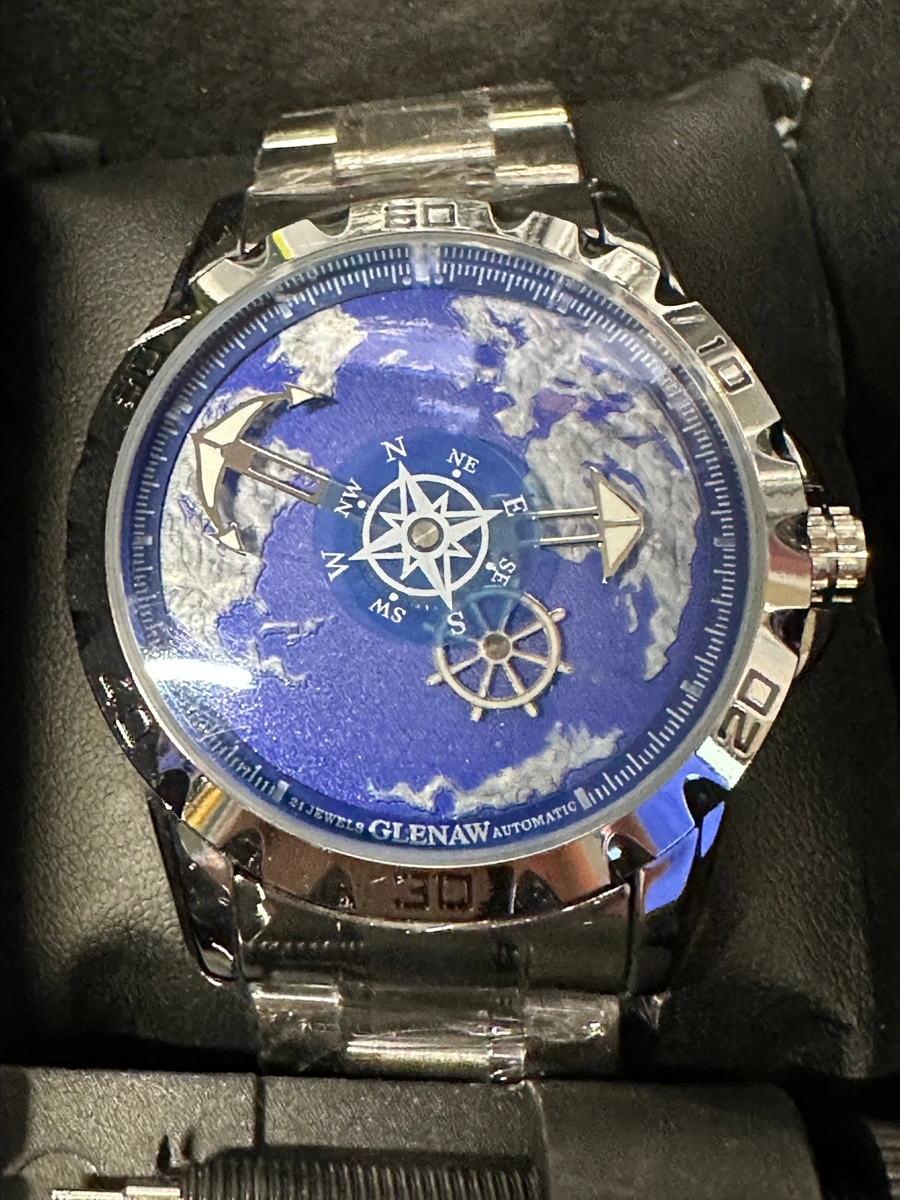 Product image for Glenaw New In Box full Lum automatic