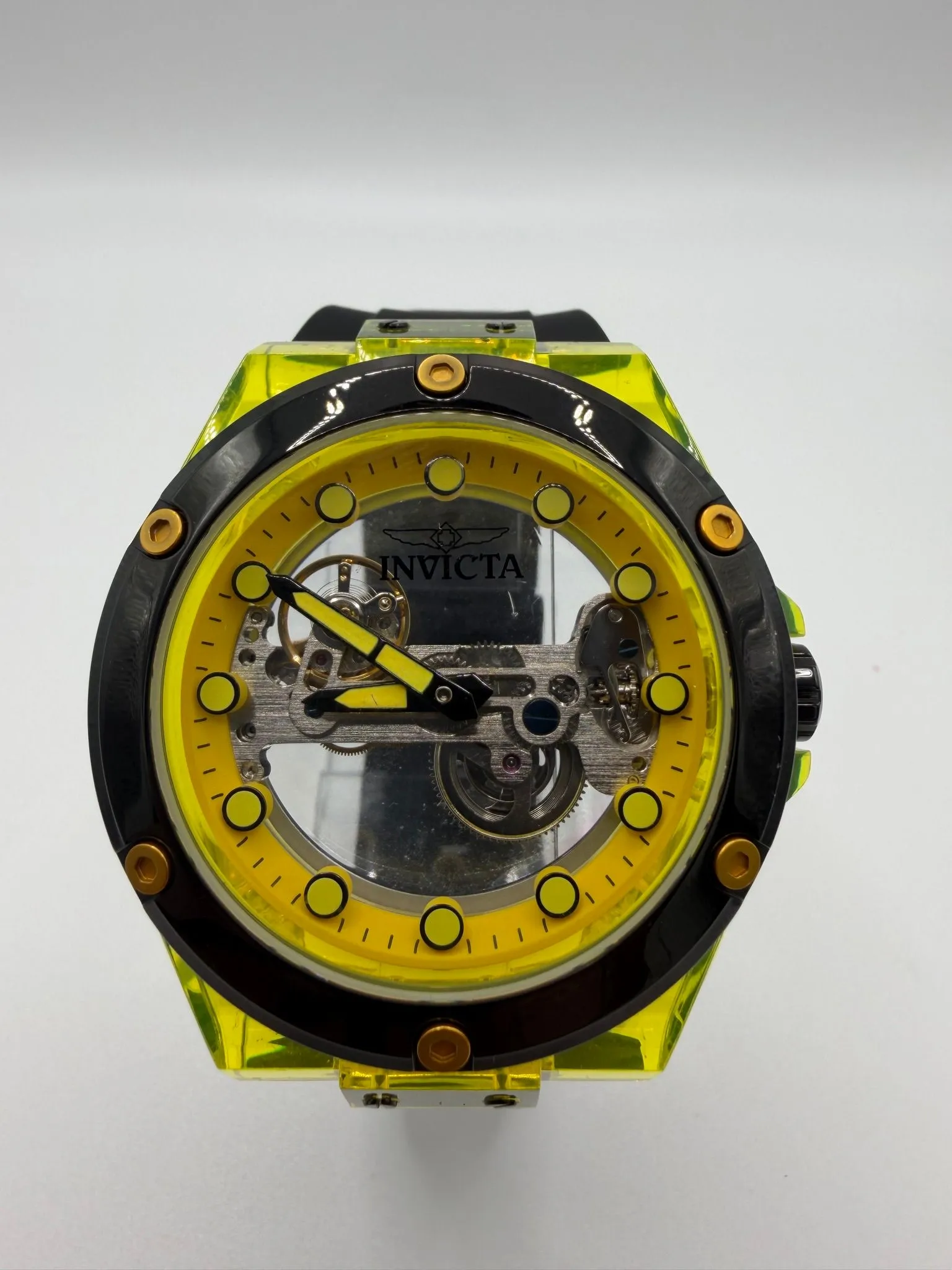de0a2040-9c31-459e-acde-4dd810d2f16b