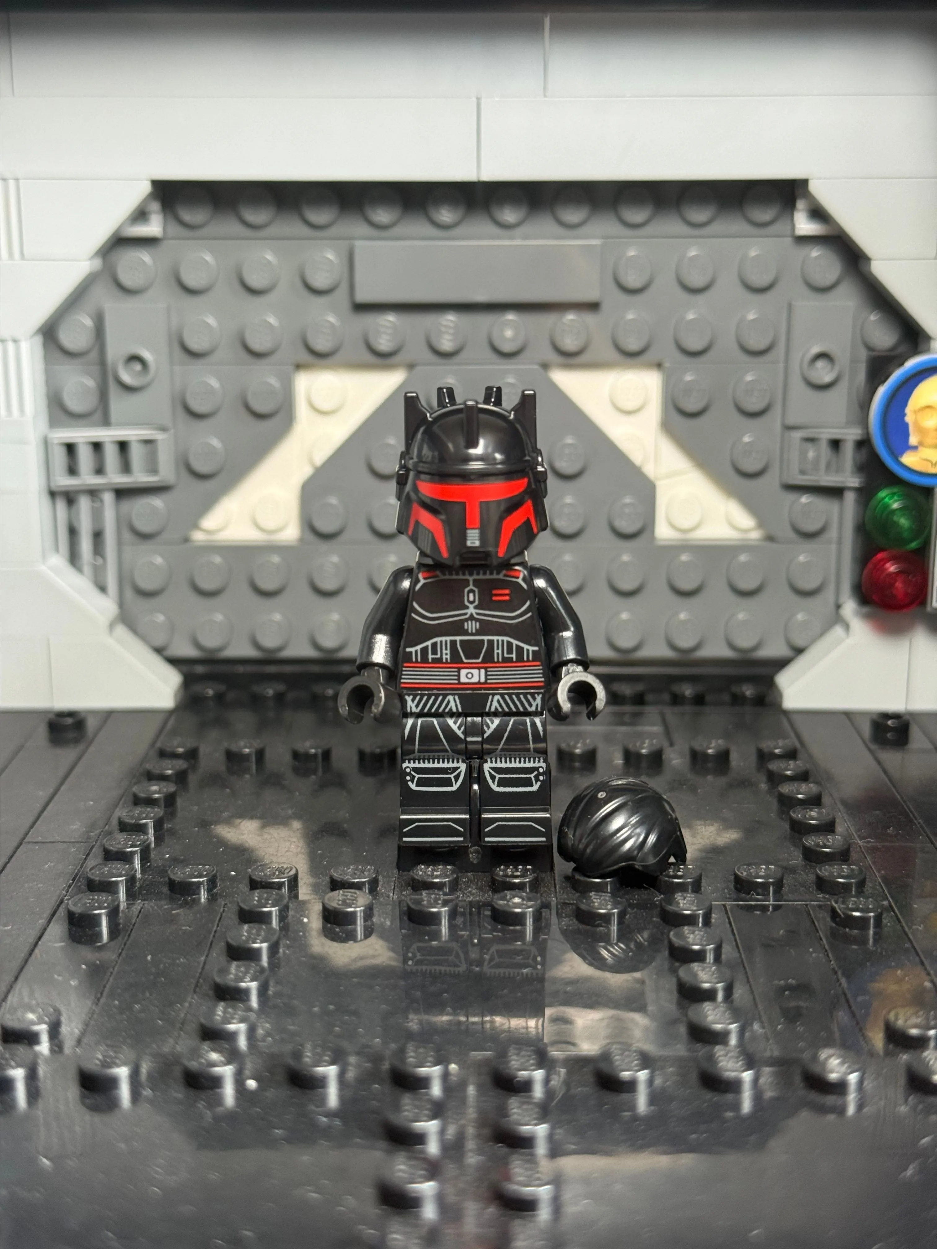 Product image for Moff Gideon - Helmet, Jet Pack