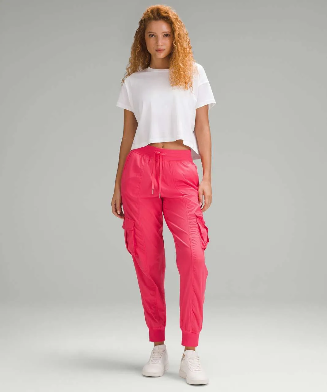 Product image for 140 VEUC $128 MSRP Dance Studio Relaxed-Fit MR Cargo Jogger Size L Glaze Pink
