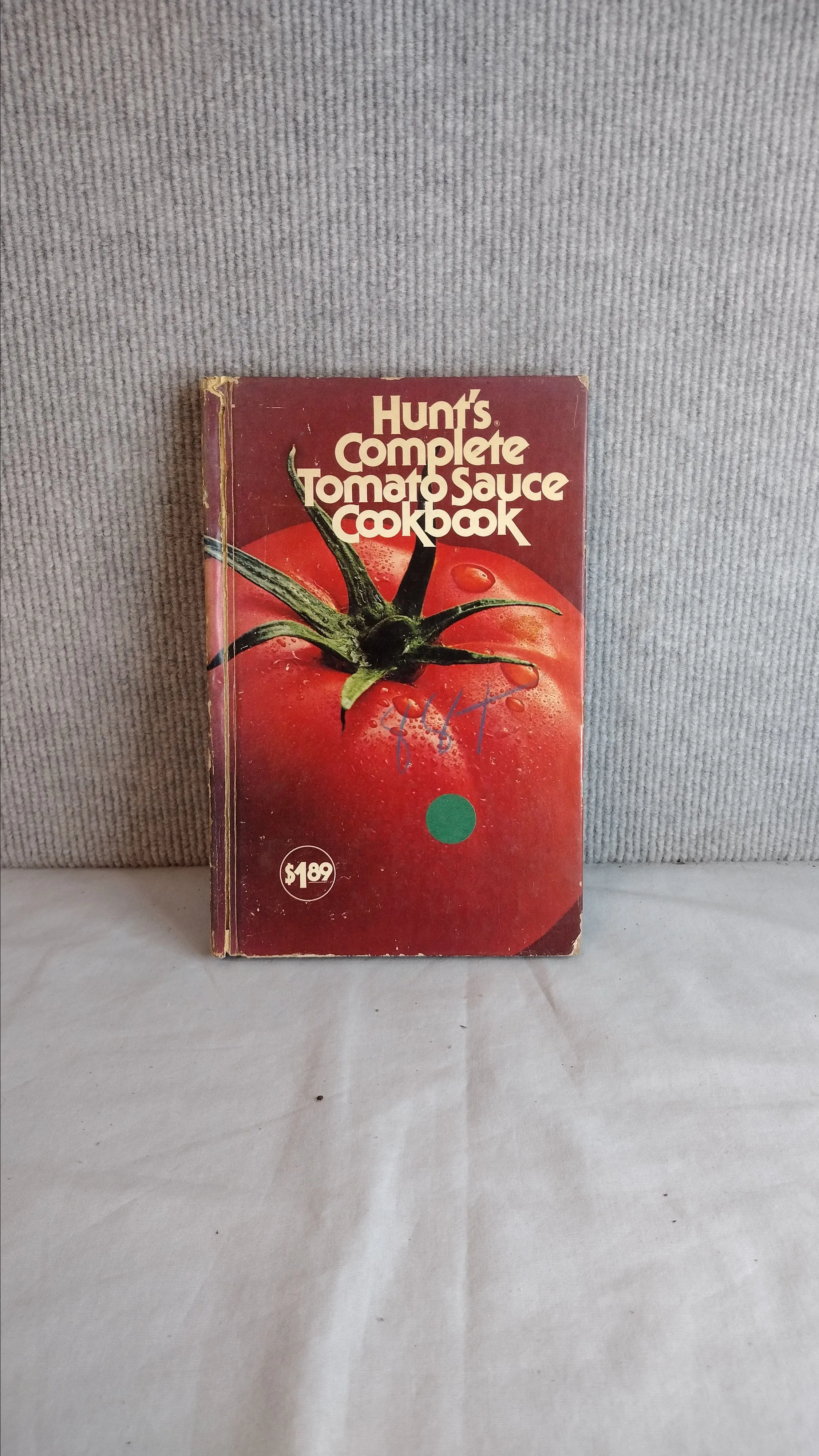 Product image for #CB40 - Hunt's Complete Tomato Sauce Cookbook