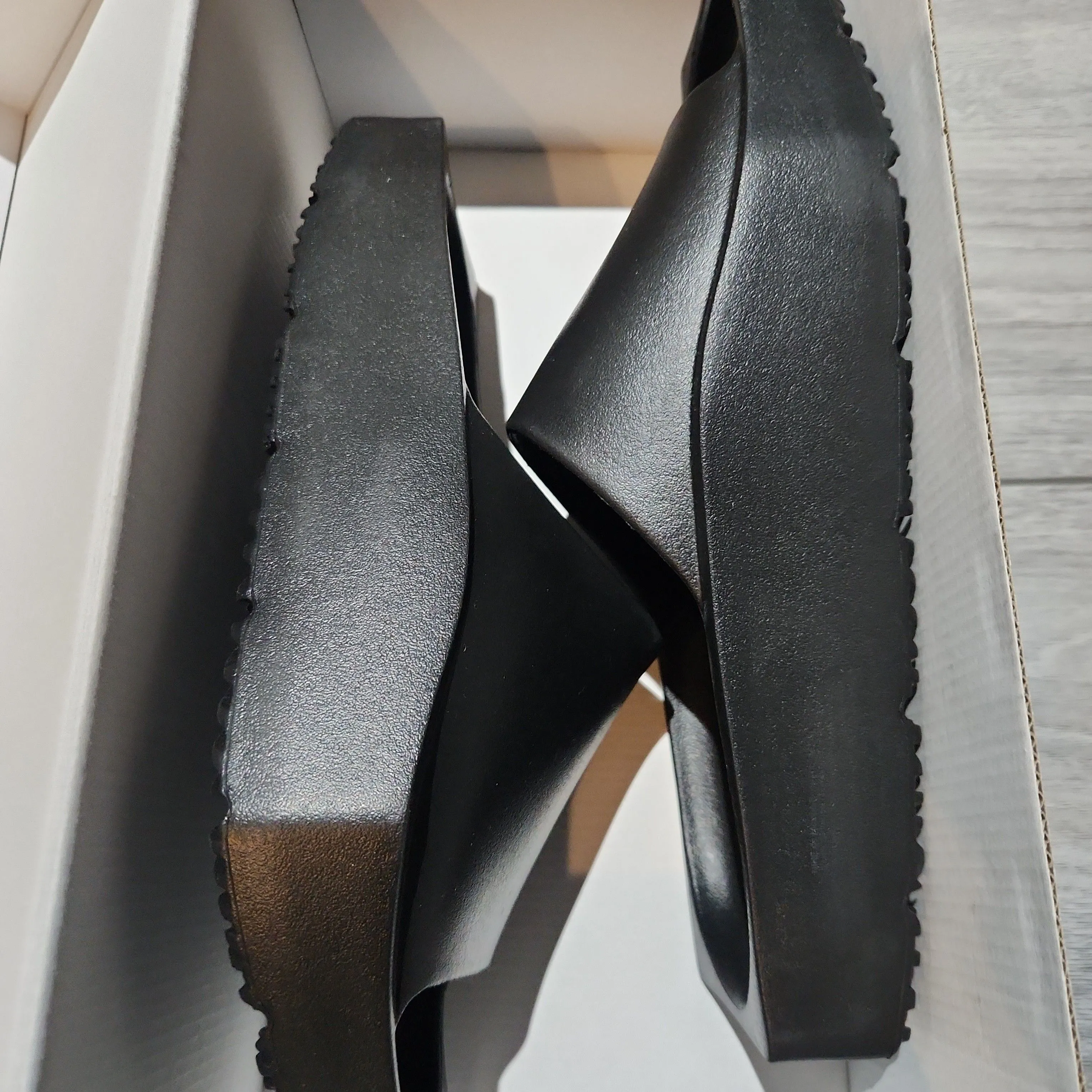 Product image for 8.5M 10W Jordan Hex Slide