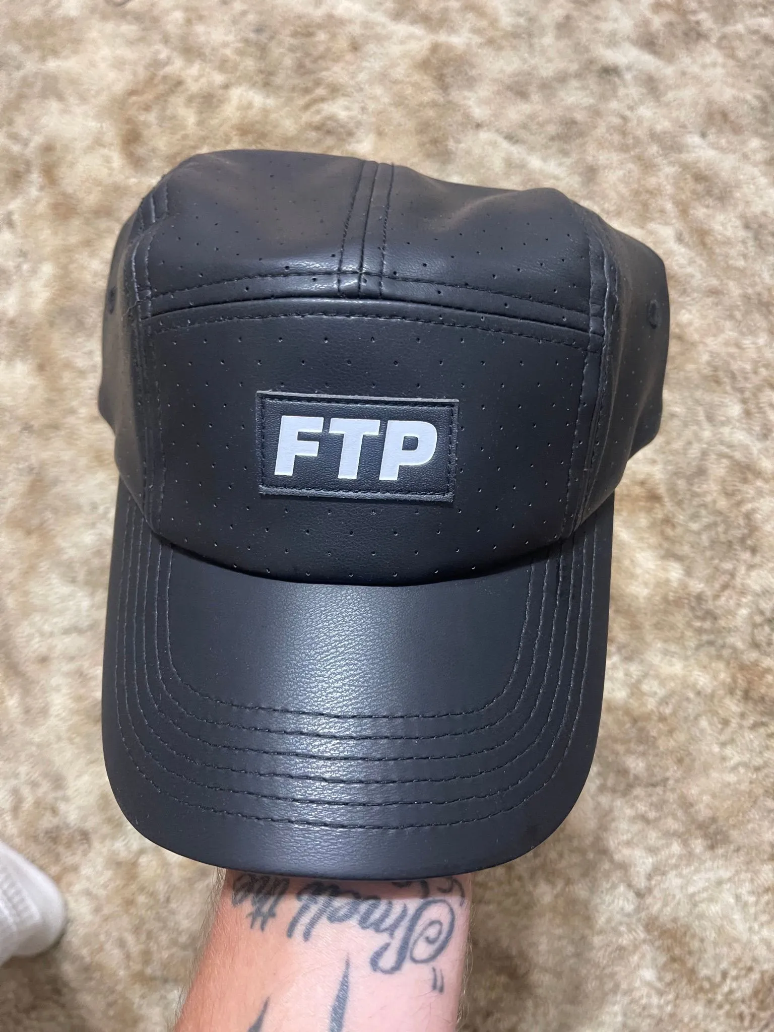 df2593fb-2197-4dc3-b14e-e7ea4f51a5da