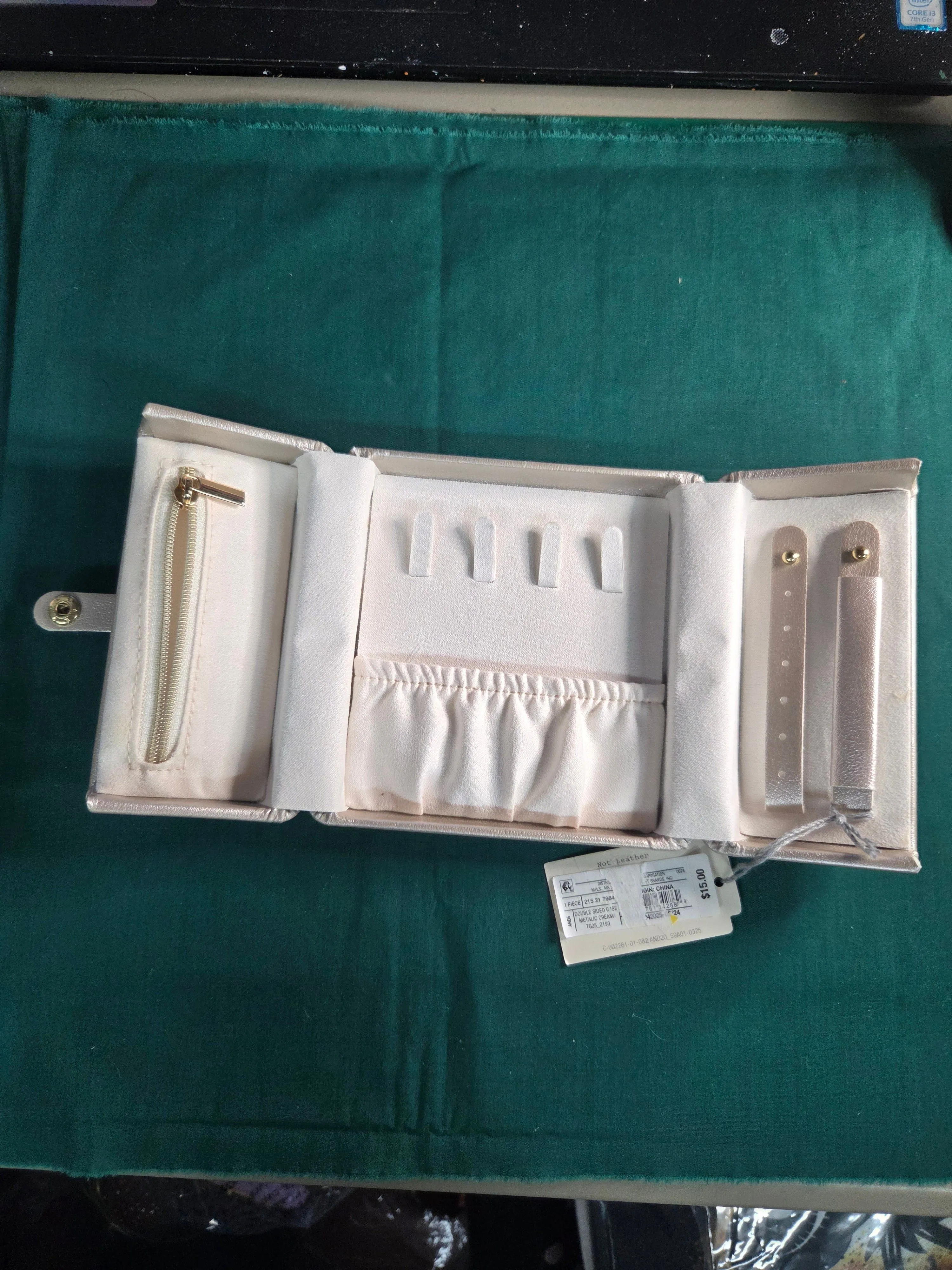 df3e34b9-41b5-4976-892e-e378621a9a75