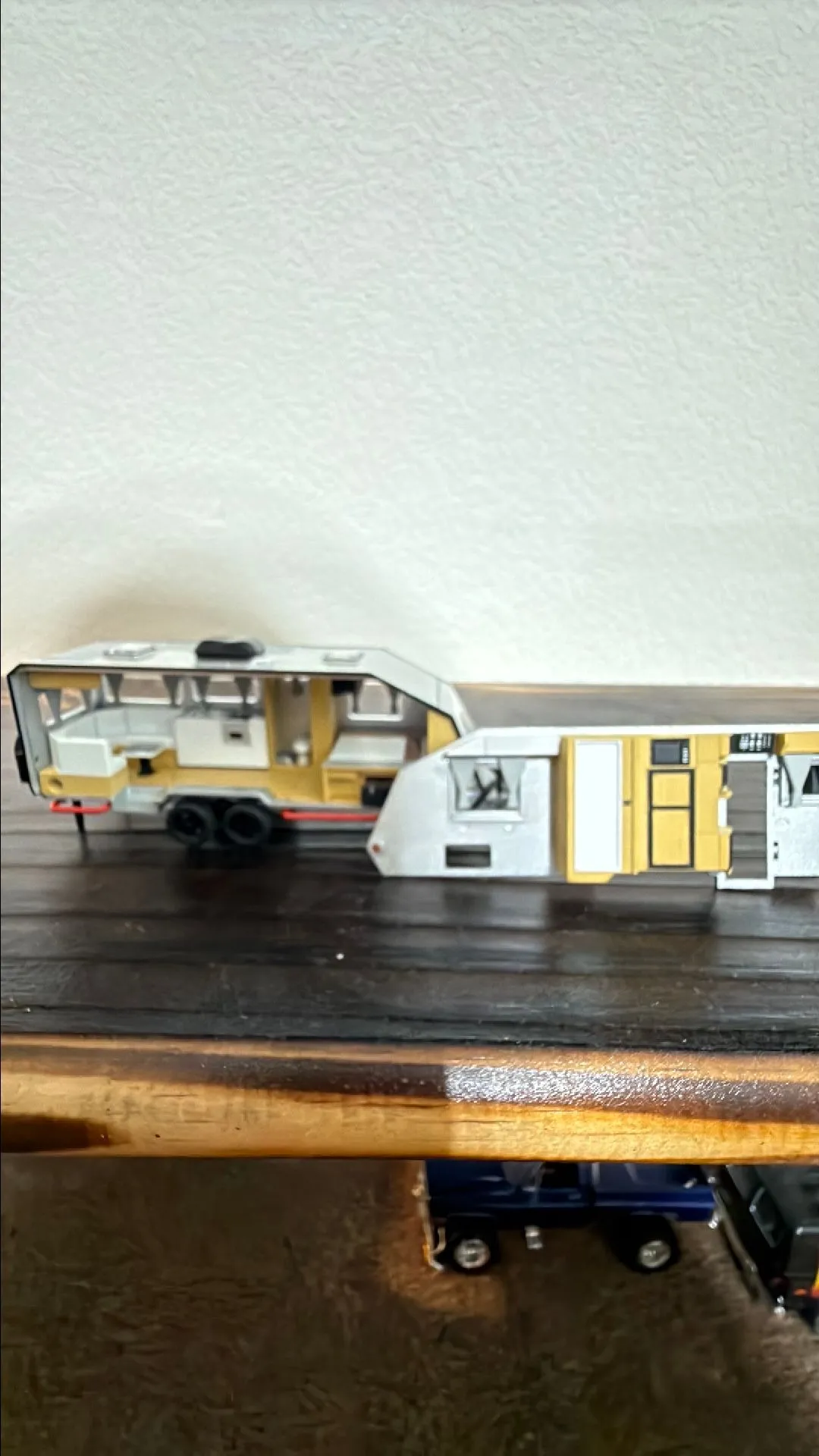 df407caf-101c-46a5-abd6-8075ce814cbb