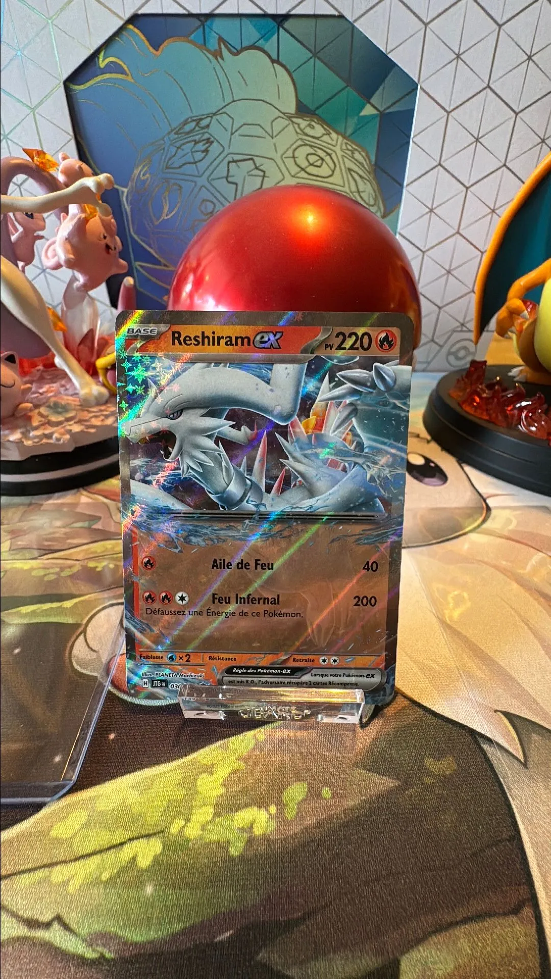Product image for Reshiram EX