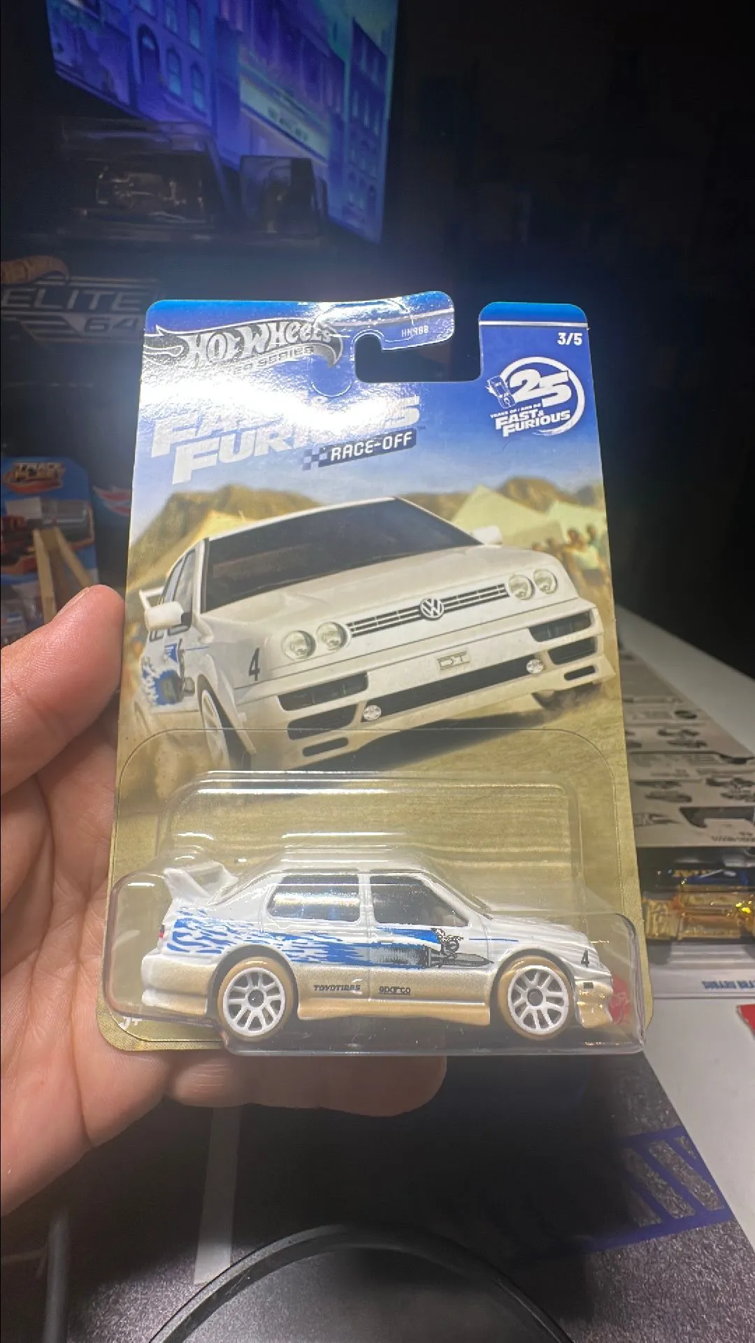 e03f210e-2769-4f2e-b8f3-991273a2c1cc