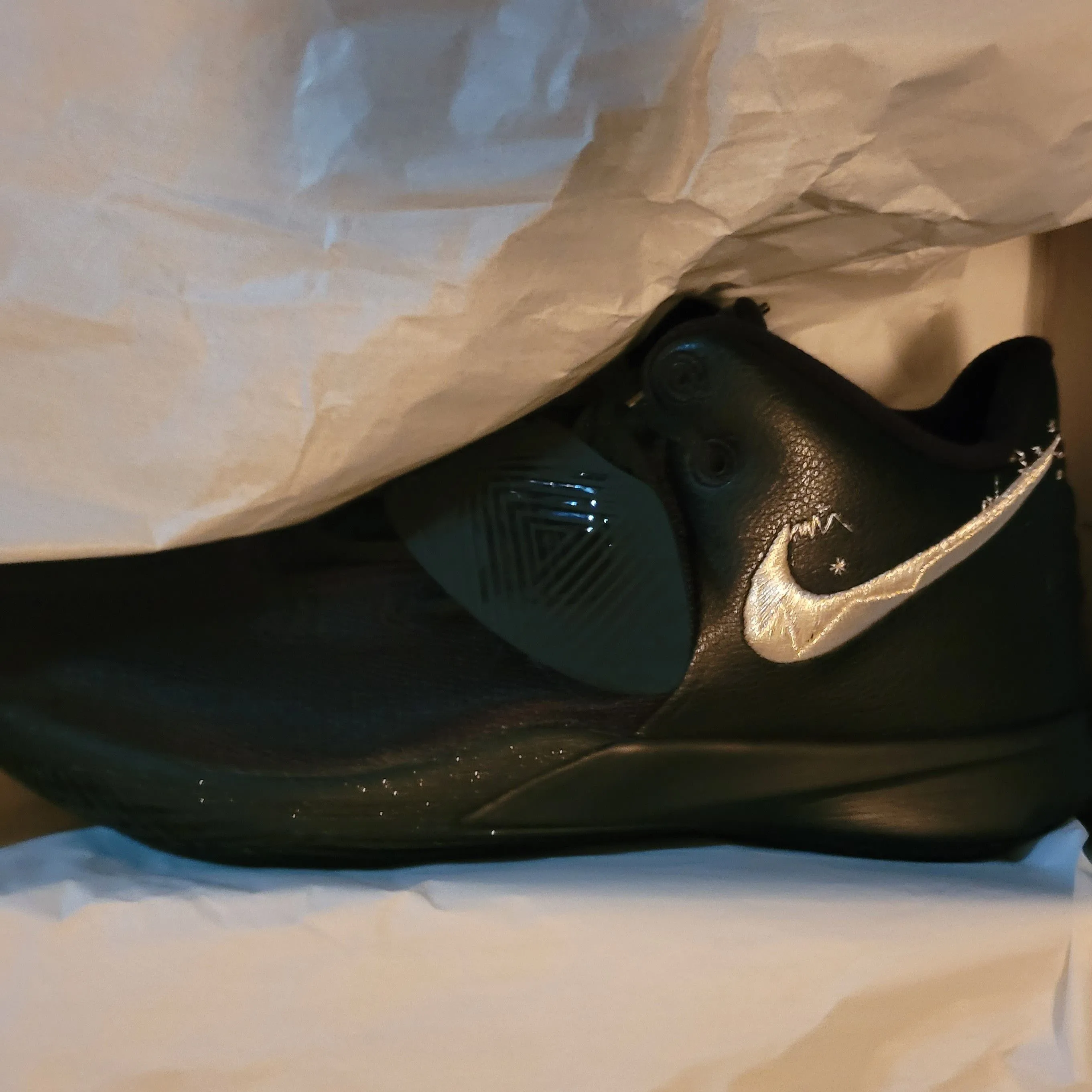 Product image for Kyrie Flytrap 3