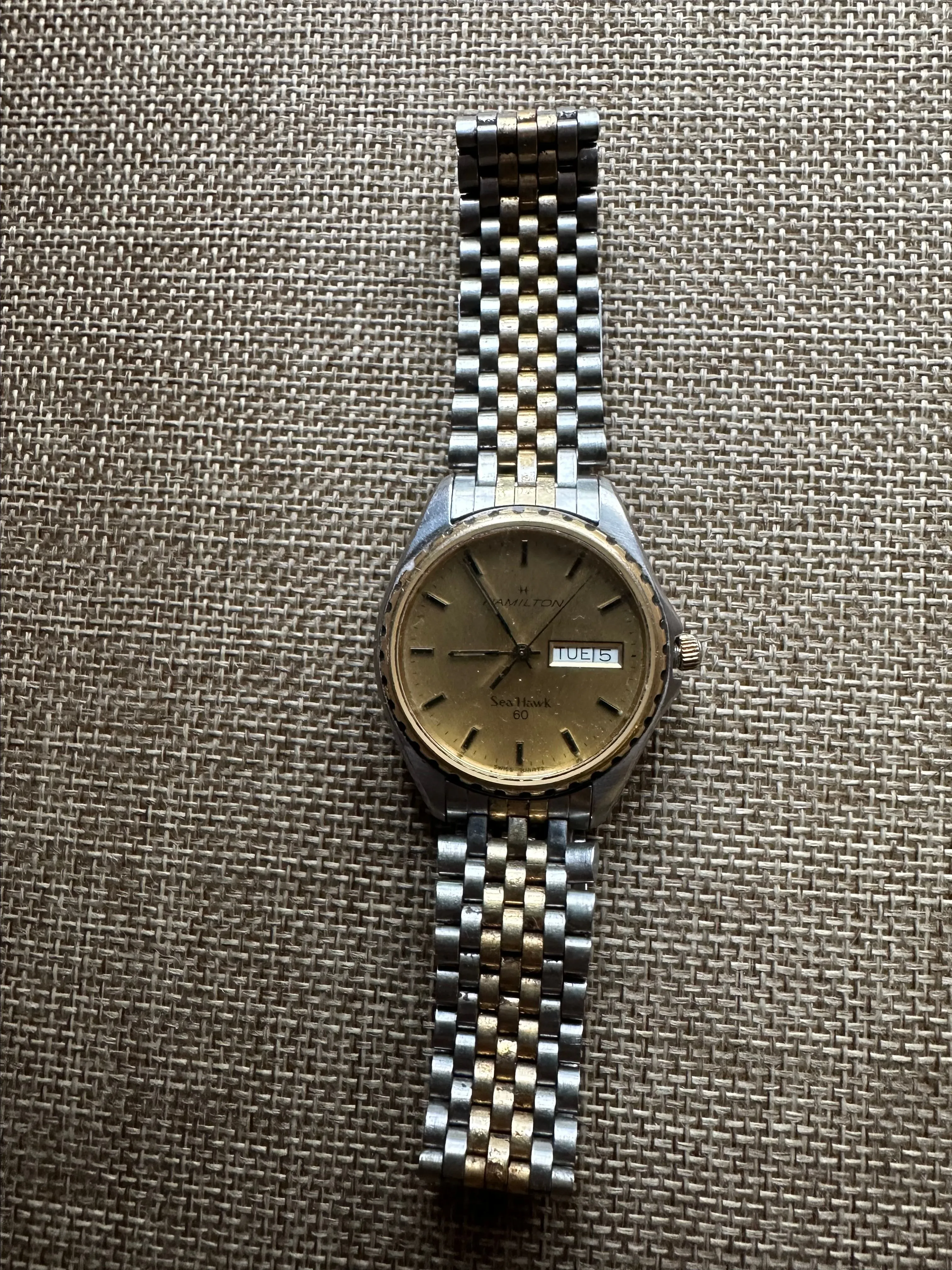Listing Image Blurred Background