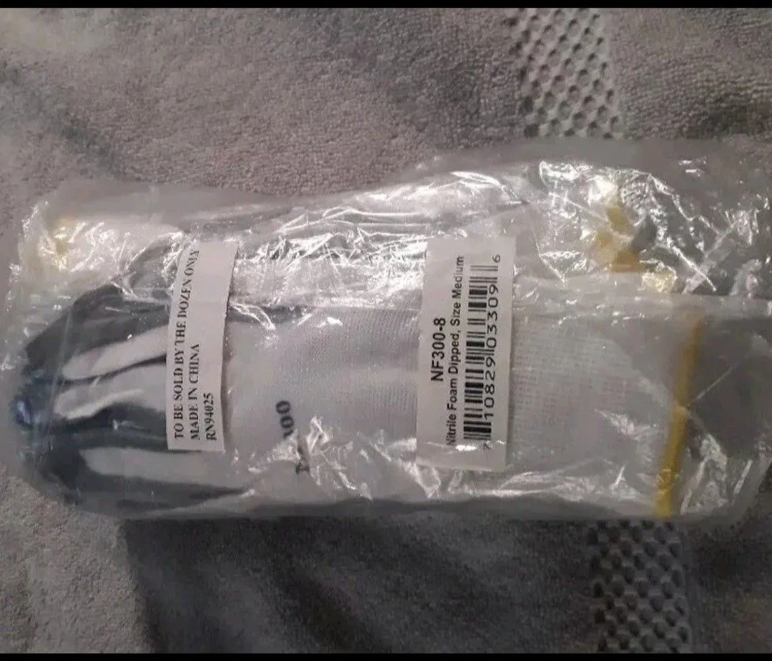 e15c32ec-e39f-4f08-a8c3-b873addf0925