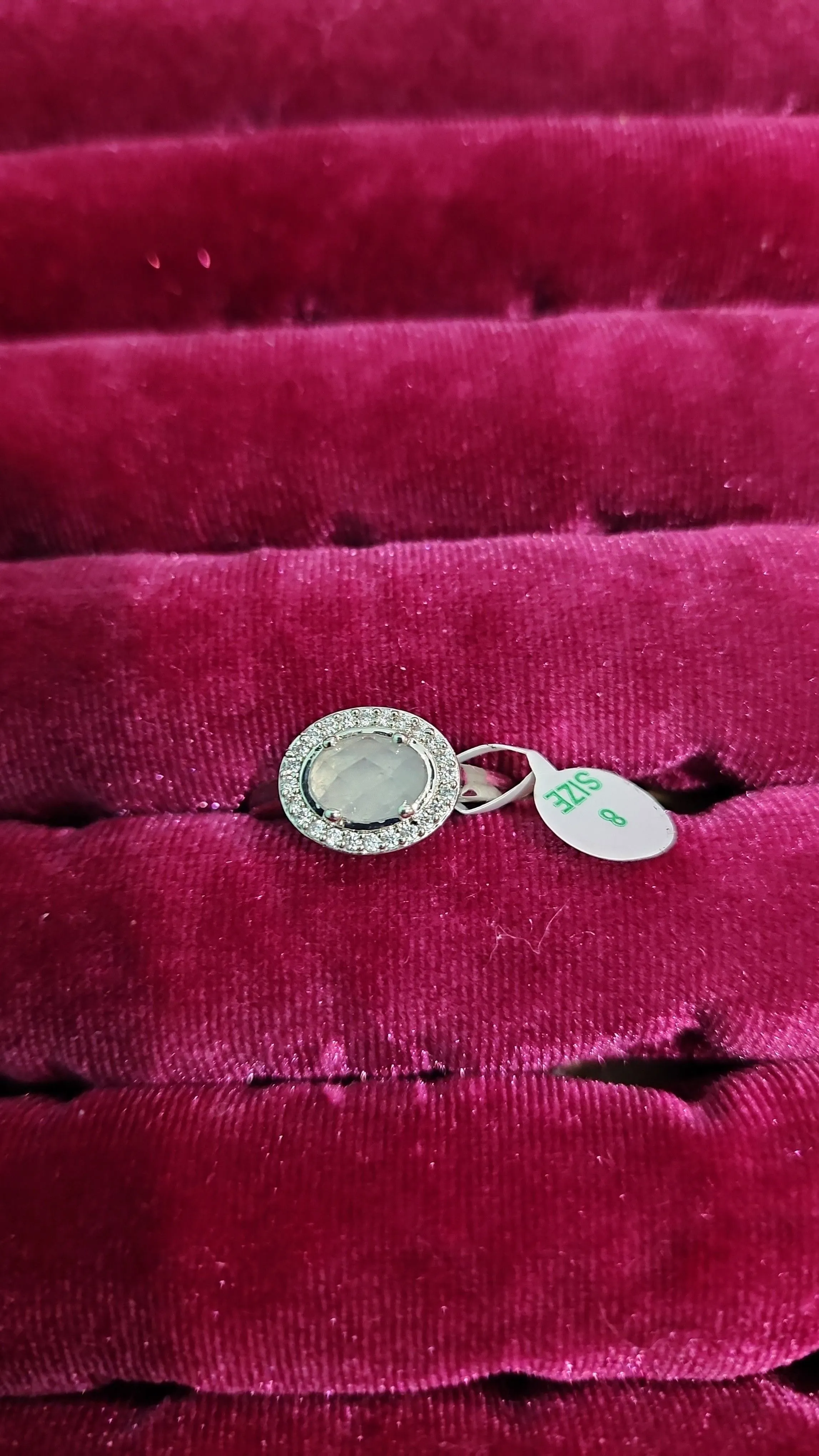 e1a9cd2d-1ef0-4526-b6c7-12a9a32ae3bf