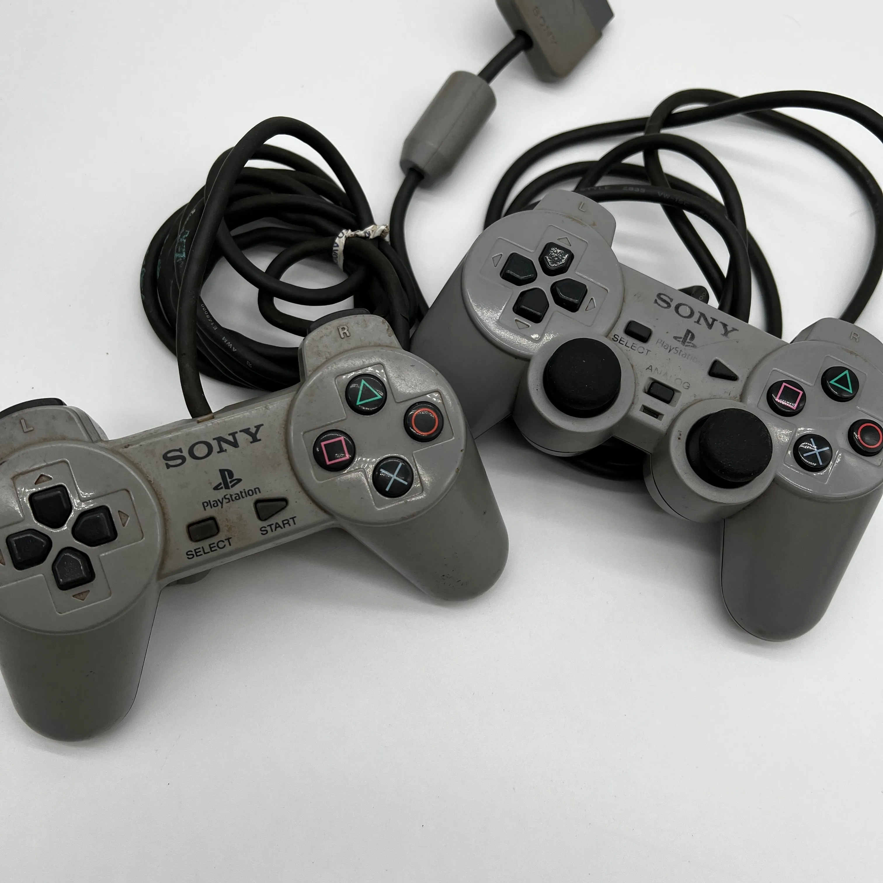 Product image for 2x PlayStation 1 Controllers UNTESTED