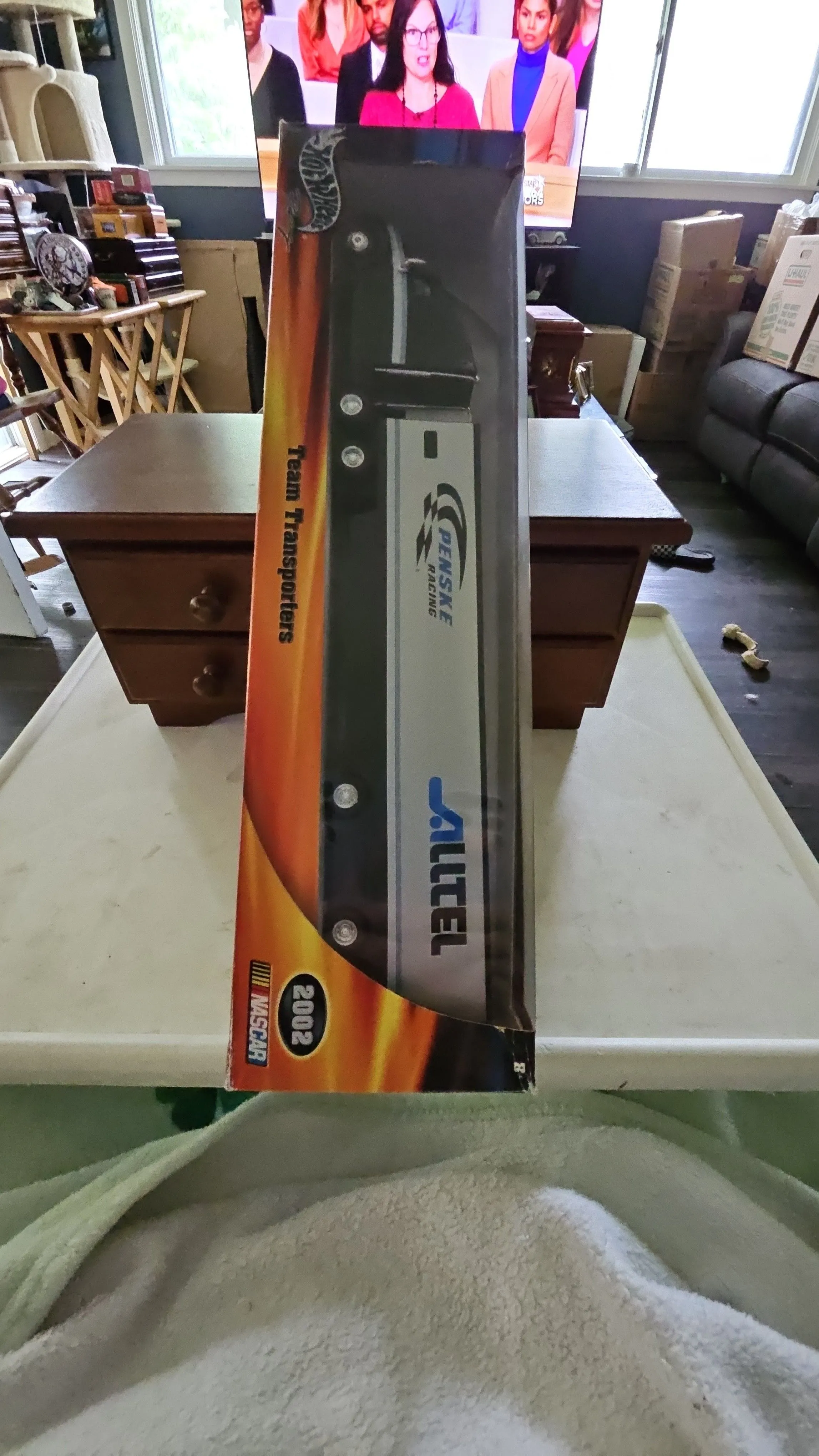 e1f2ce32-3c44-4aa1-bbaf-e7200c8eb8e0