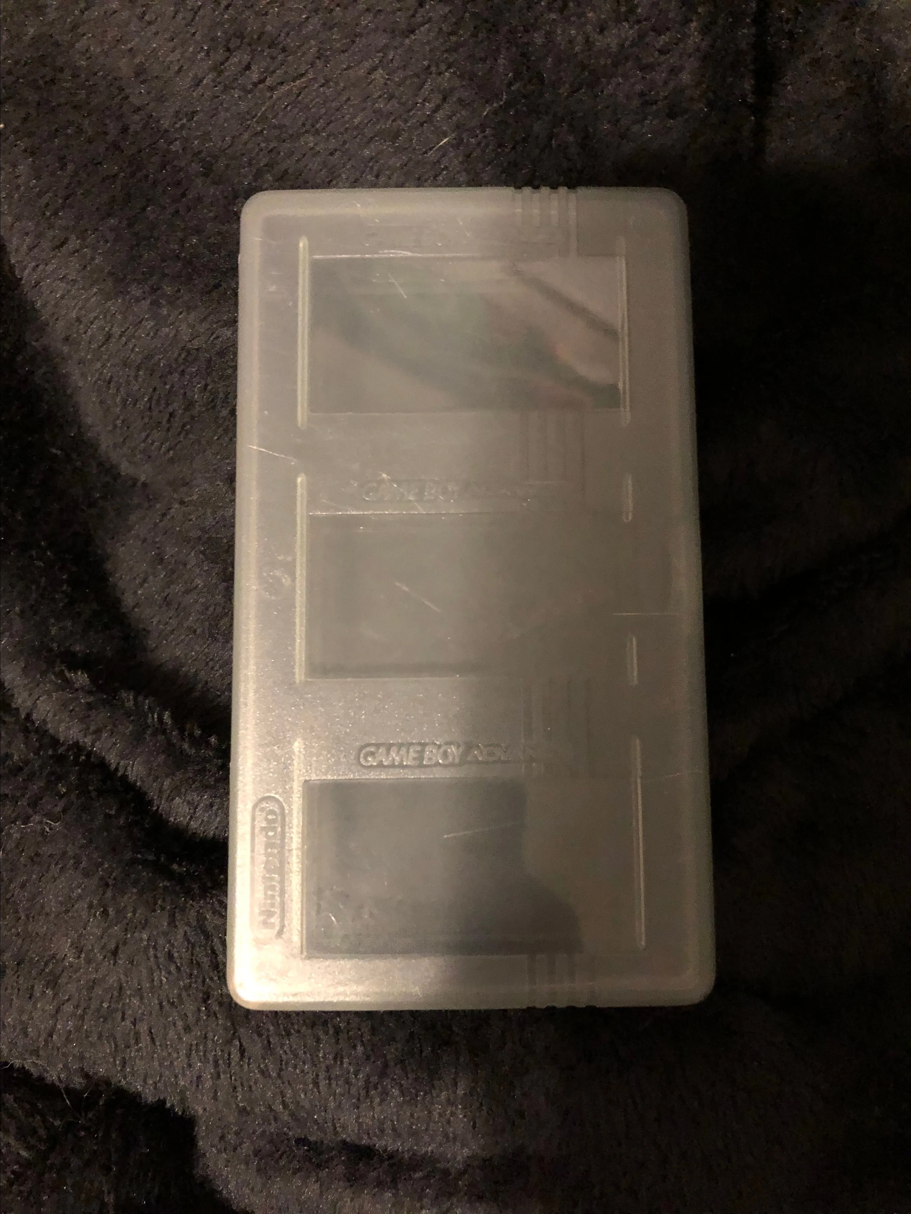 Product image for Game Boy Advance 3 Slot Plastic Cartridge Holder Case