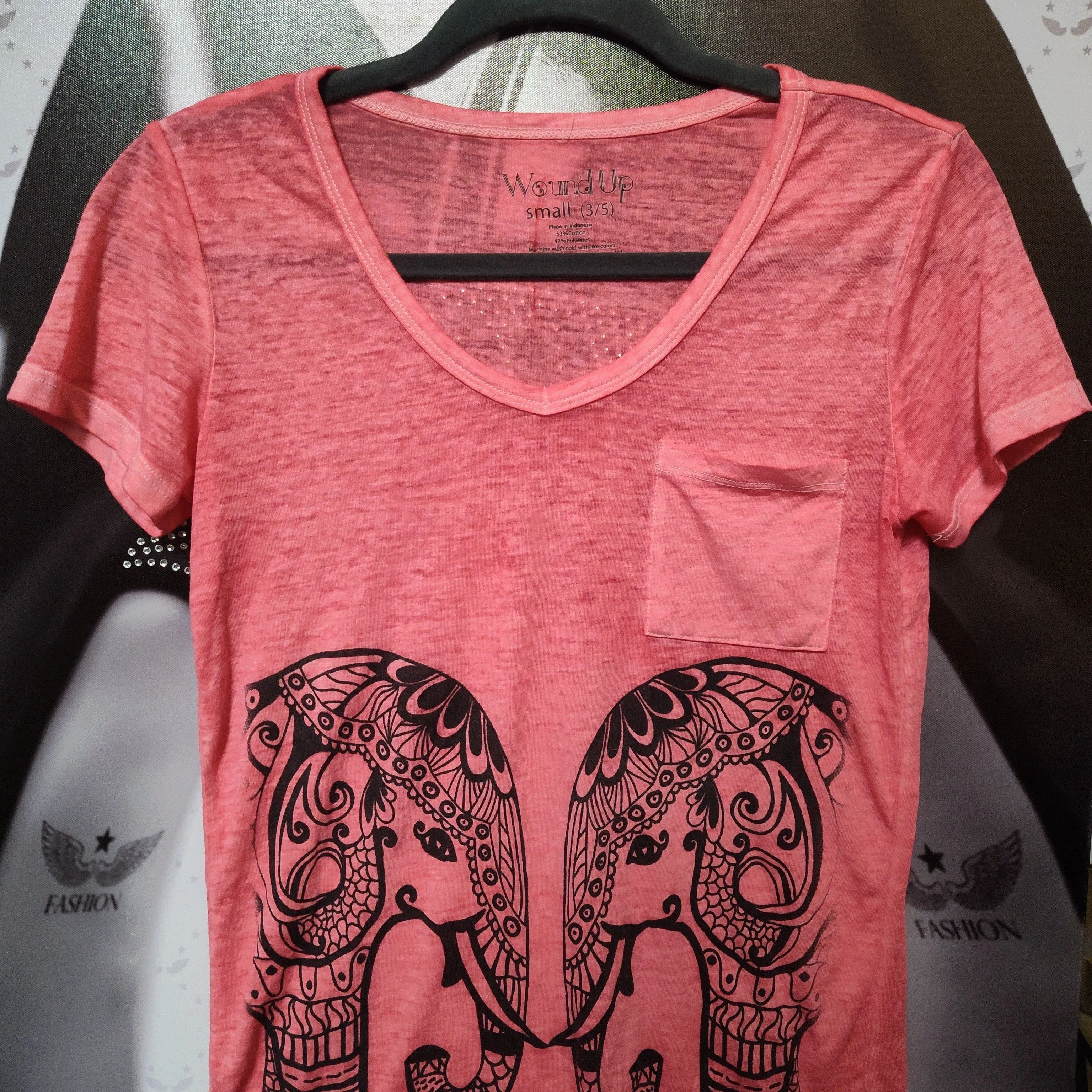 Product image for Elephant Tee (S)
