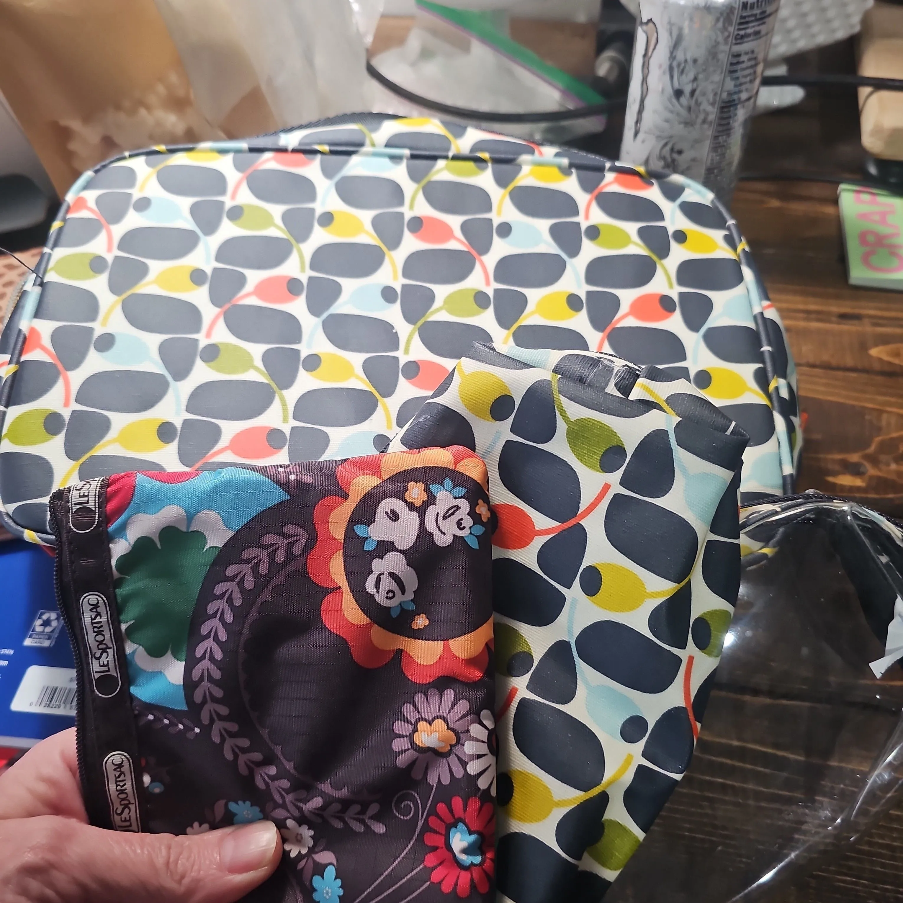Product image for 142 Cosmetic Bags 4