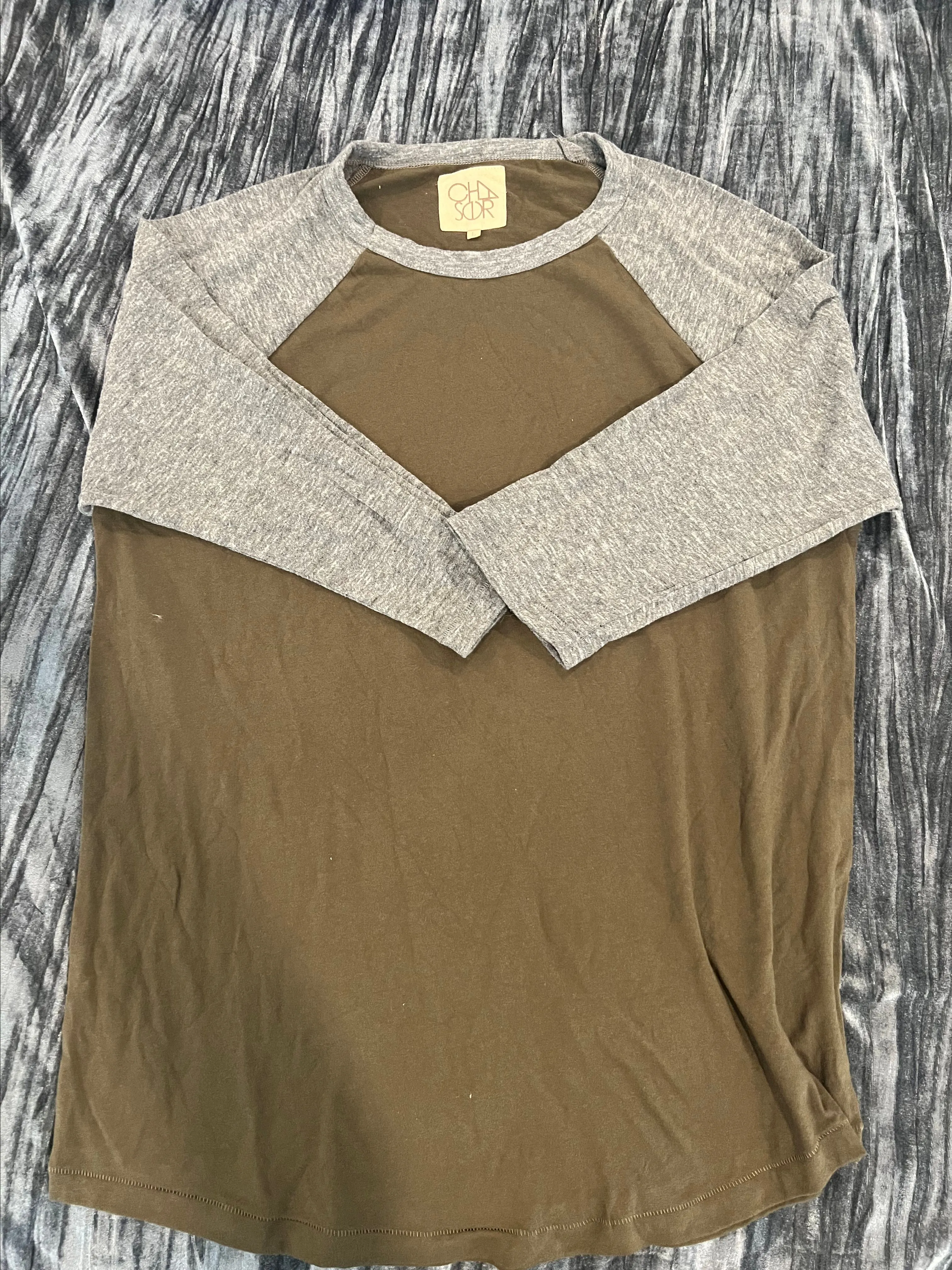 Product image for Chaser Green and Gray Sleeve Shirt