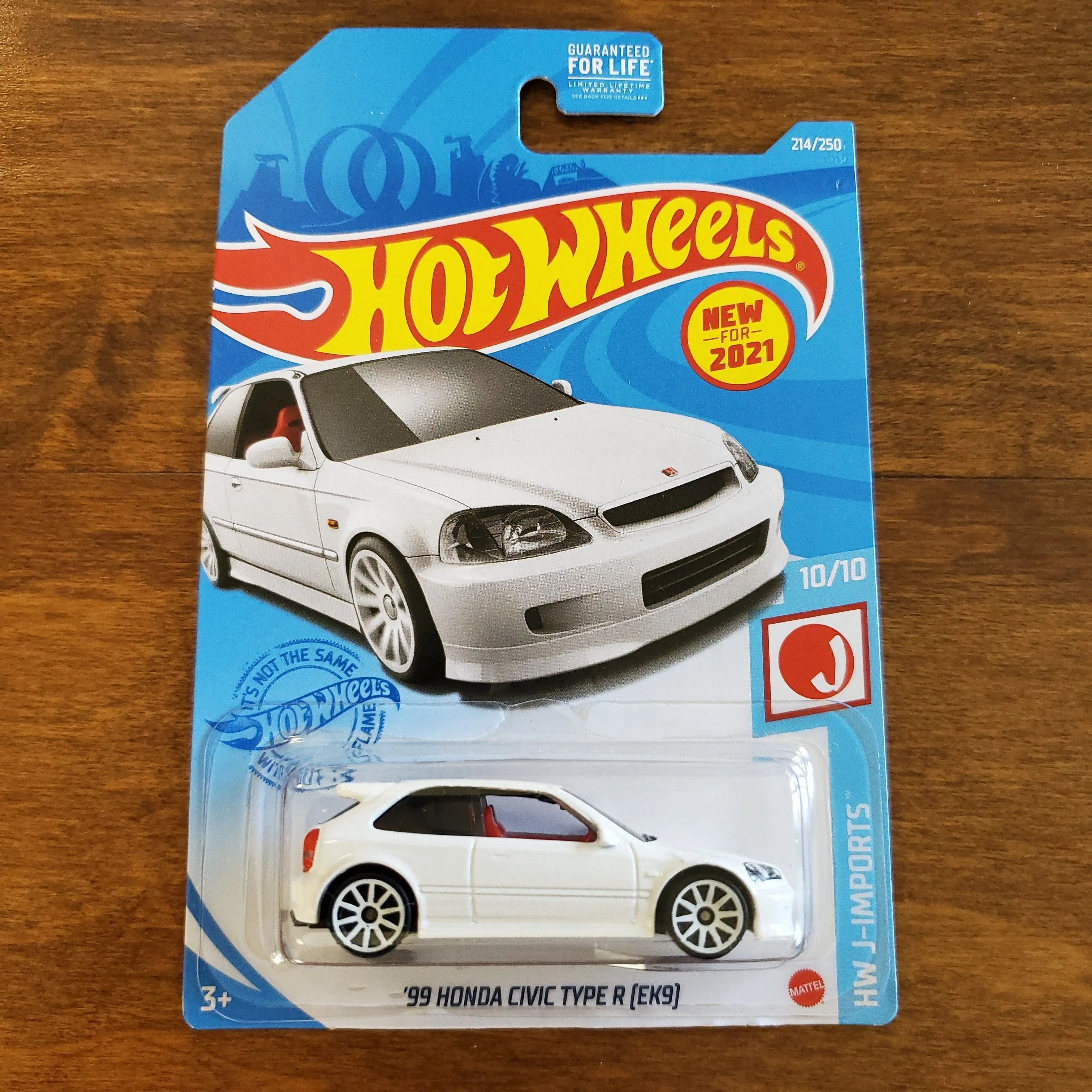 Product image for Hot Wheels '99 Honda Civic Type R EK9 White (Red Interior)