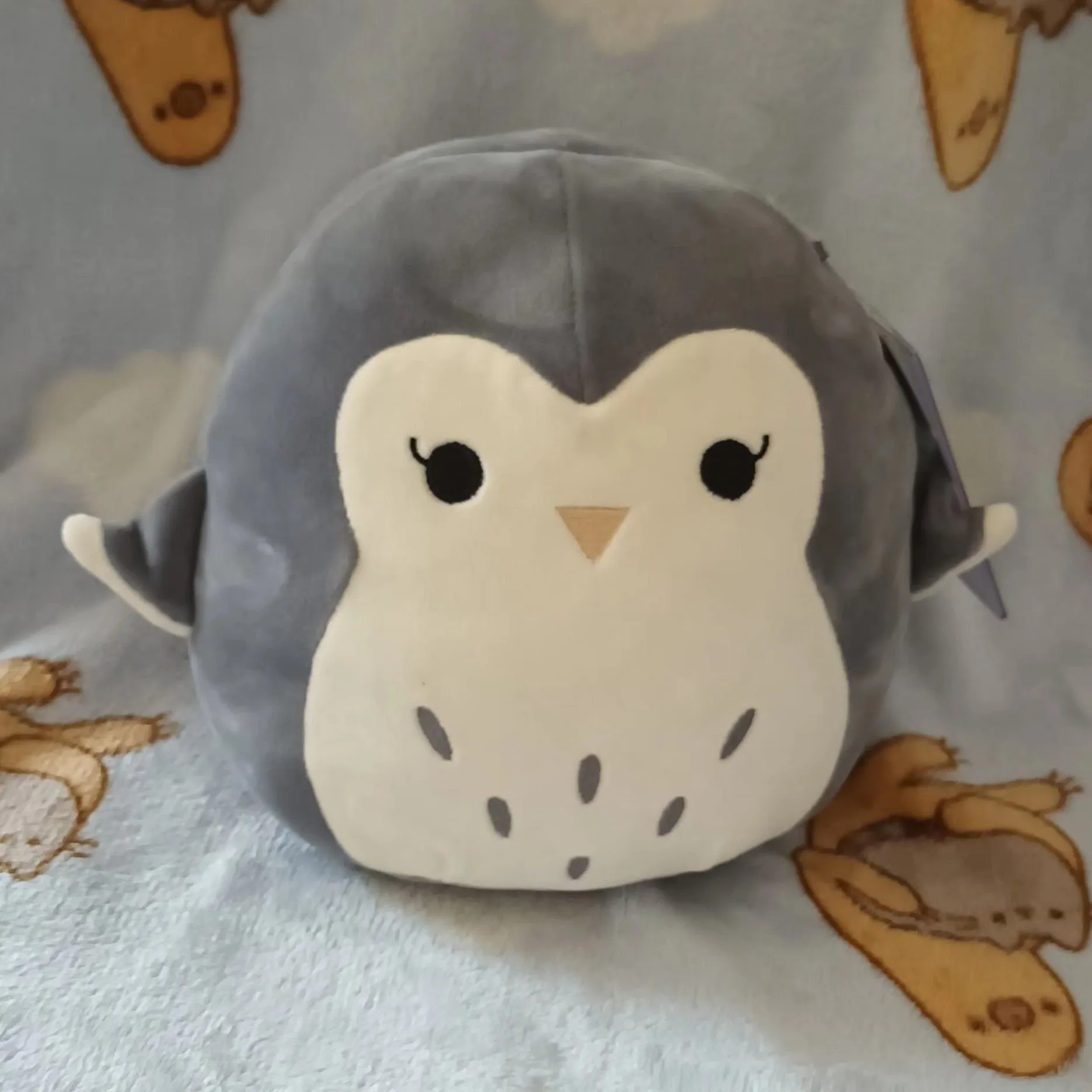 Product image for Nikita the Owl 8" Hot Topic Exclusive Squishmallows 