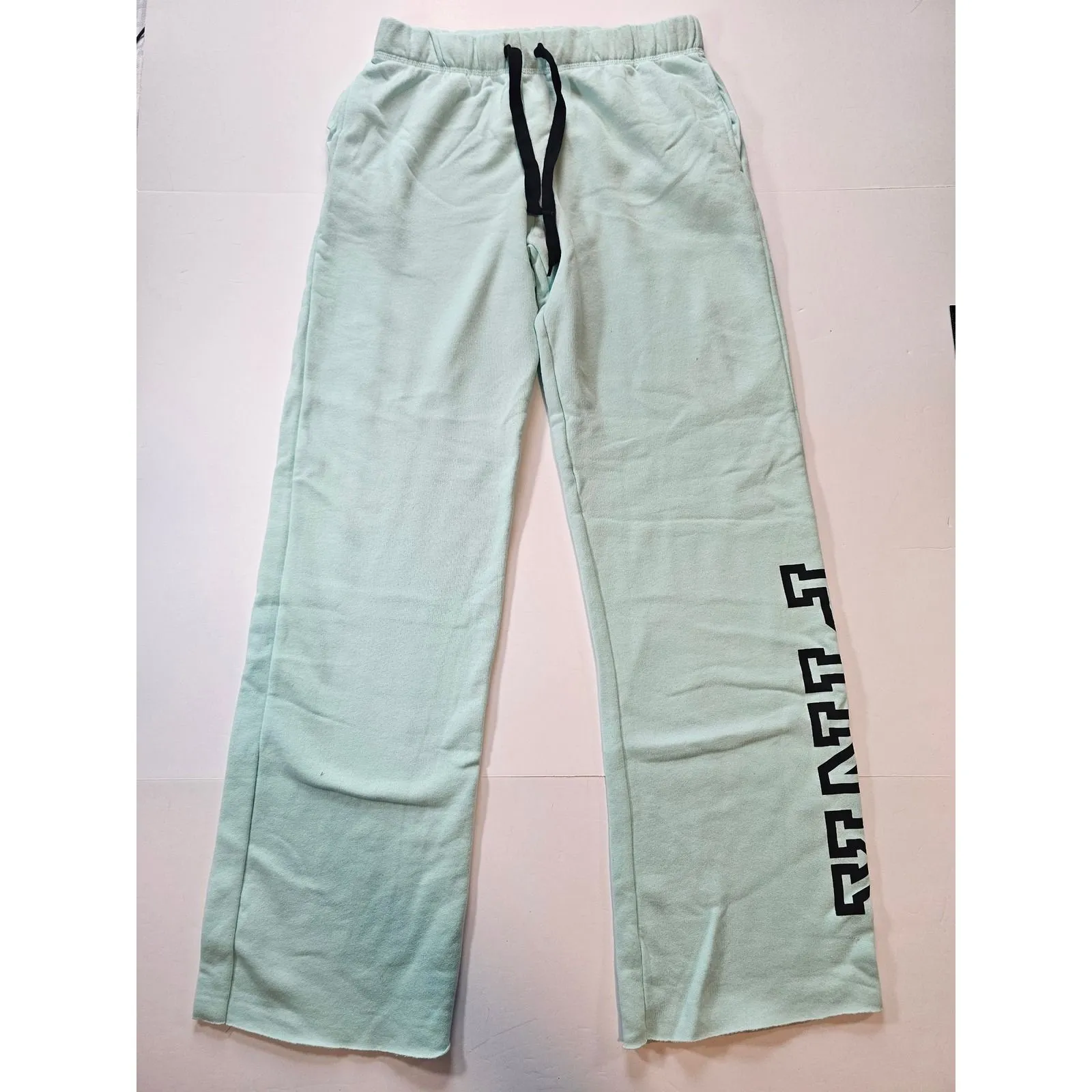 e367cffd-0f1e-44cc-920e-223a855fec16