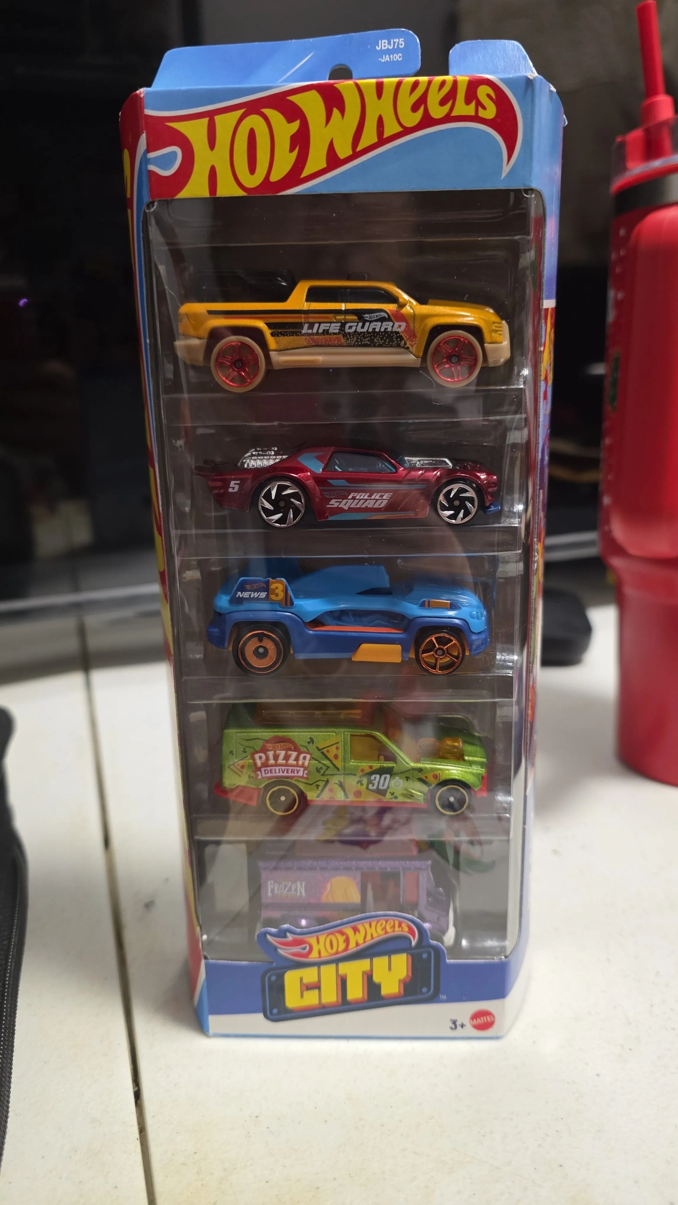 e426d46c-76d7-4e05-ae2b-e3cd78f3b88e