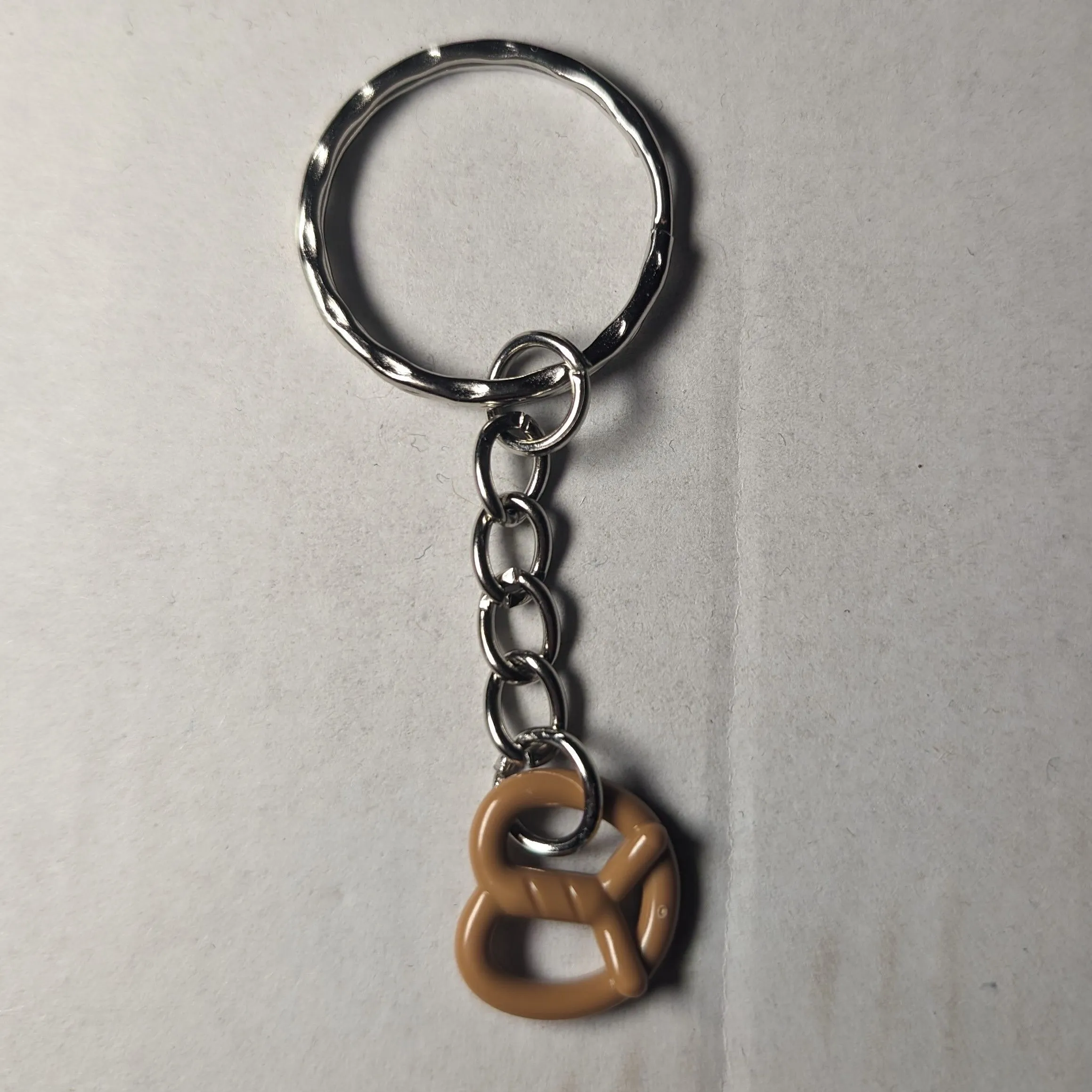 Product image for Keyring: Pretzel