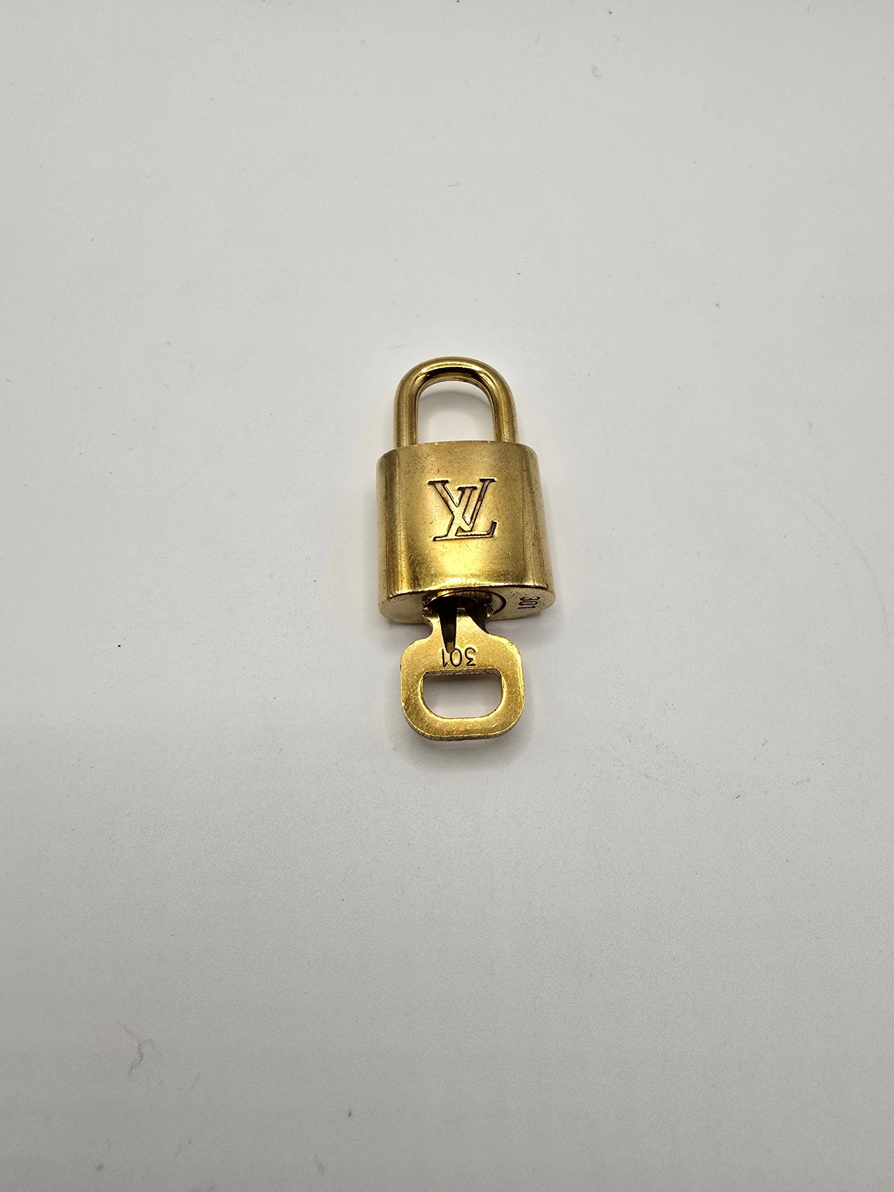 e47366ef-6fb5-43a8-bc38-fe35e686f91e