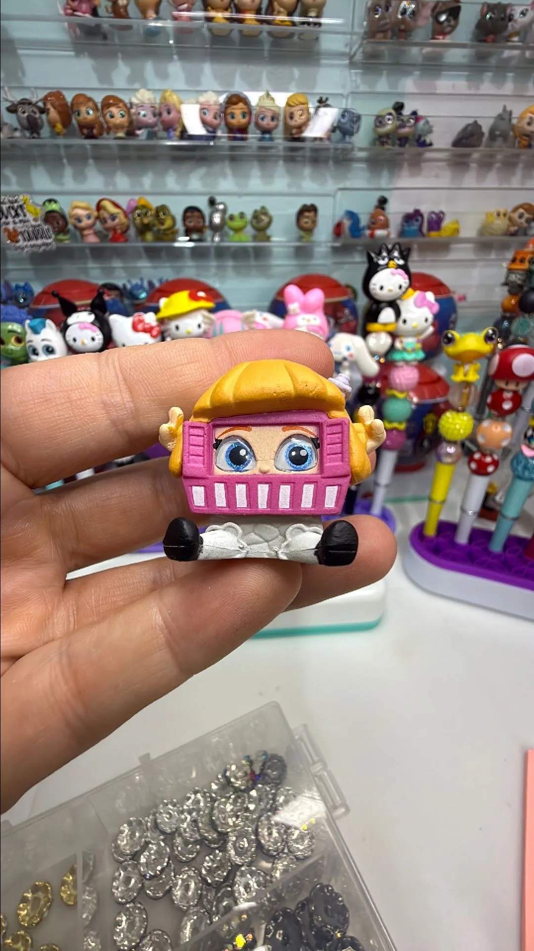 Product image for Alice Doorable