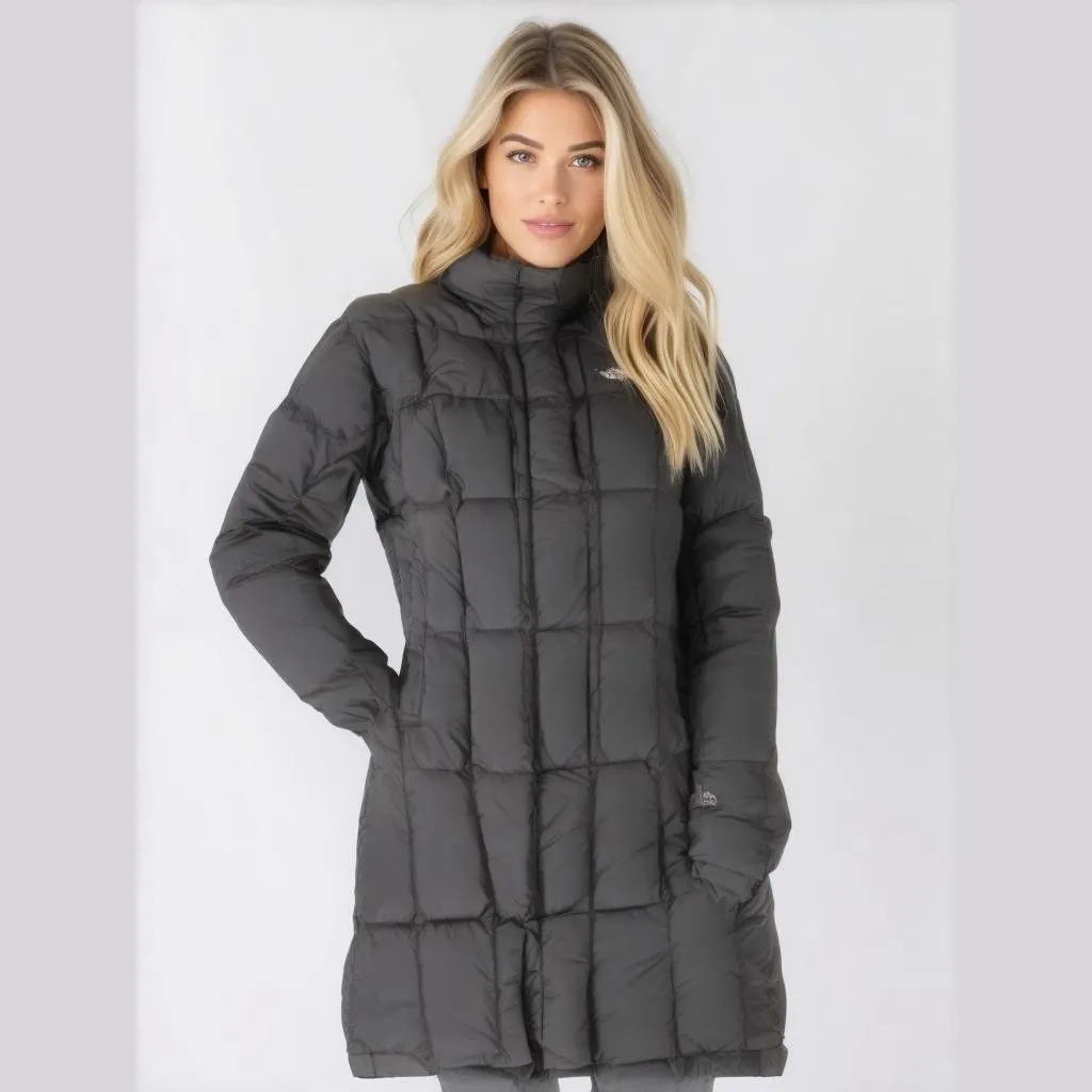 Product image for Women's The North Face Down Puffer Coat Size S Gray